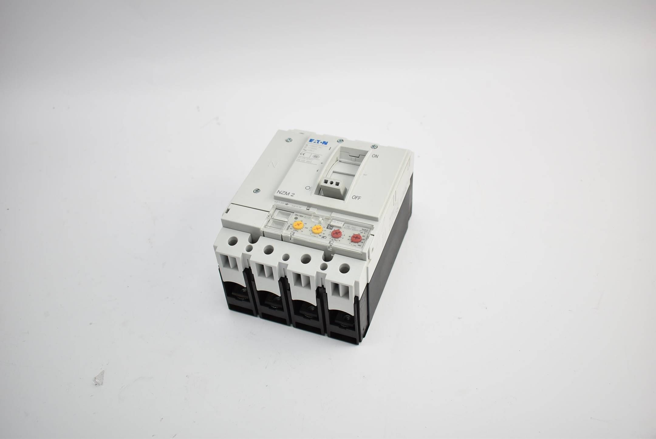 Eaton Leistungsschalter 4p Selektivschutz NZM 2 NZMN2-4-VE250