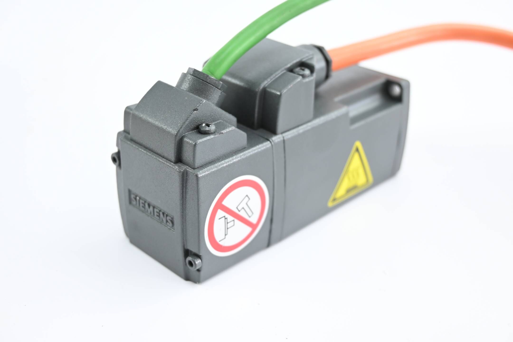 Siemens Simotics AC Servomotor 1FL6024-2AF21-1MA1 ( 1FL6 024-2AF21-1MA1 ) 