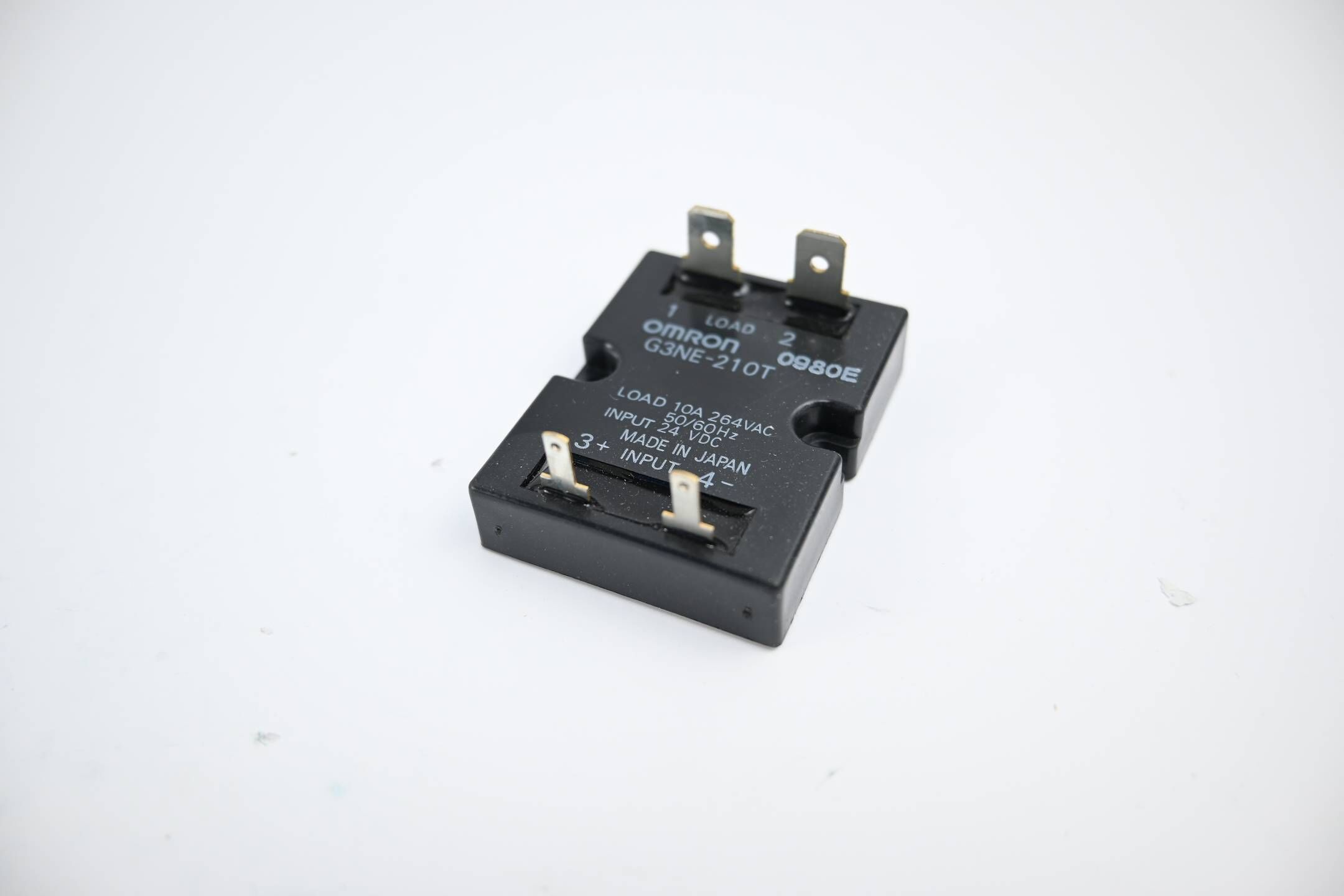 Omron 10 Stück Halbleiterrelais 24VDC ( G3NE-210T )