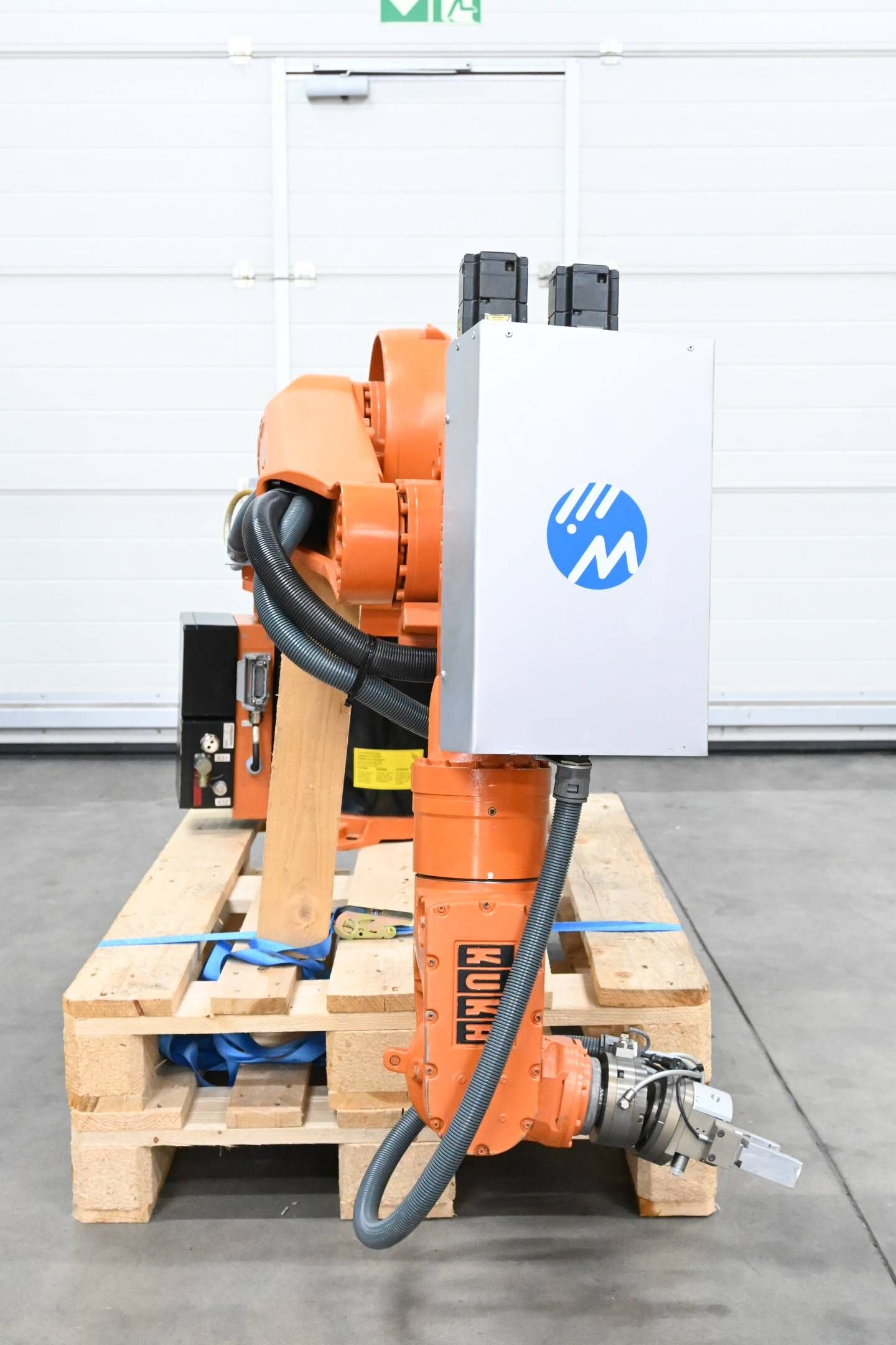 Kuka Roboter KR15/2 inkl. Schaltschrank K C1 + Bedienpanel KCP KR C1