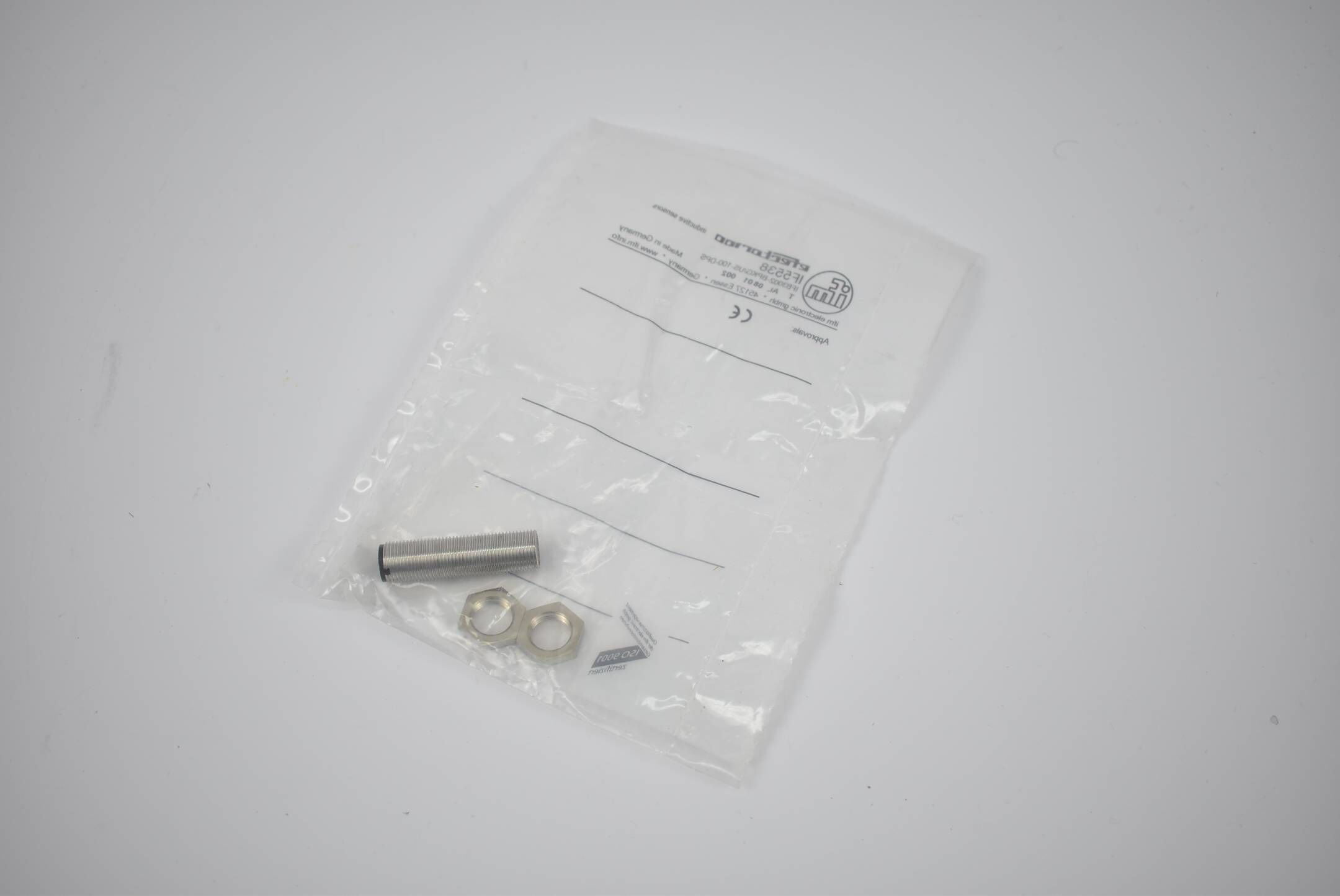 Ifm efector100 induktiver Sensor IF5538 ( IFB3002-BPKG/US-100-DPS )