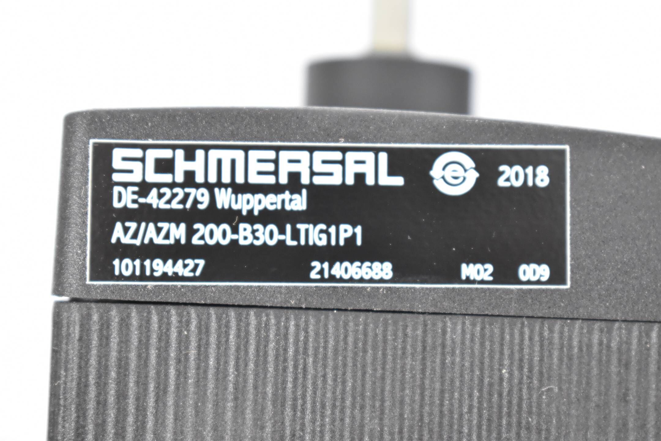 Schmersal Sicherheitsverriegelung AZ/AZM 200-B30-LTIG1P1 ( 101194427 )