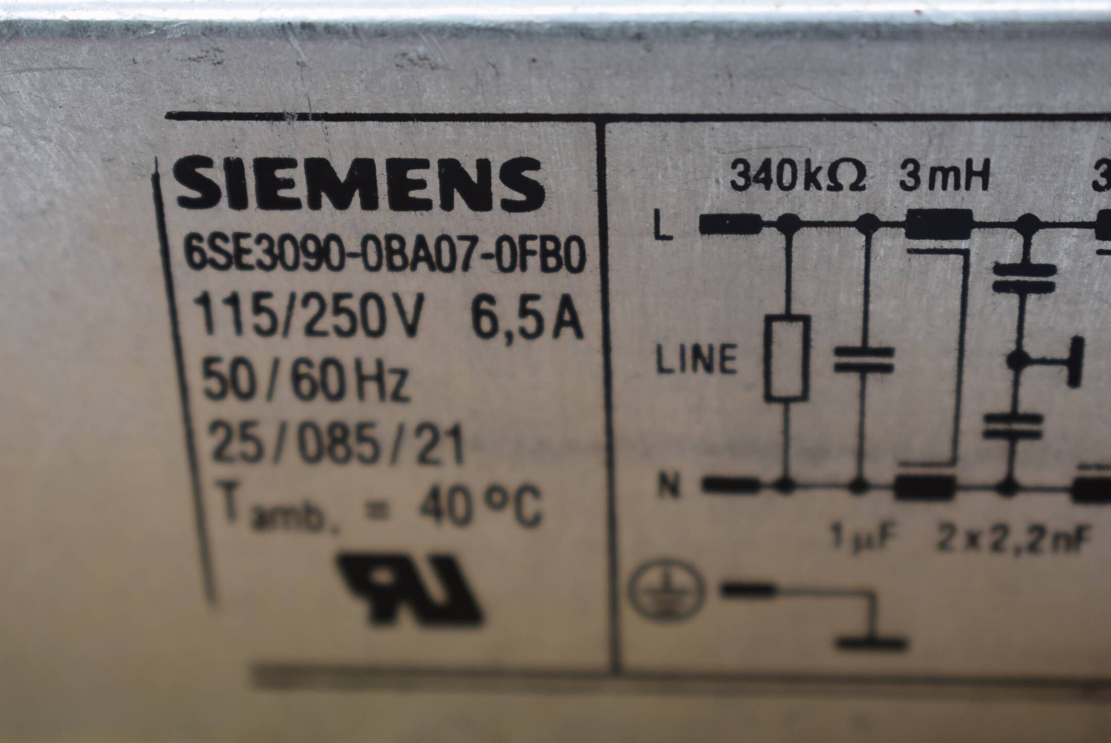 Siemens Micromaster 6SE3013-4BA07-3KK0/4693057 + 6SE3090-0BA07-0FB0 E.1