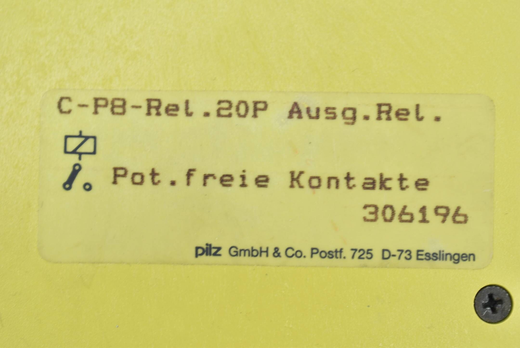 Pilz Ausgangsmodul C-P8-Rel.20P ( 306196 )