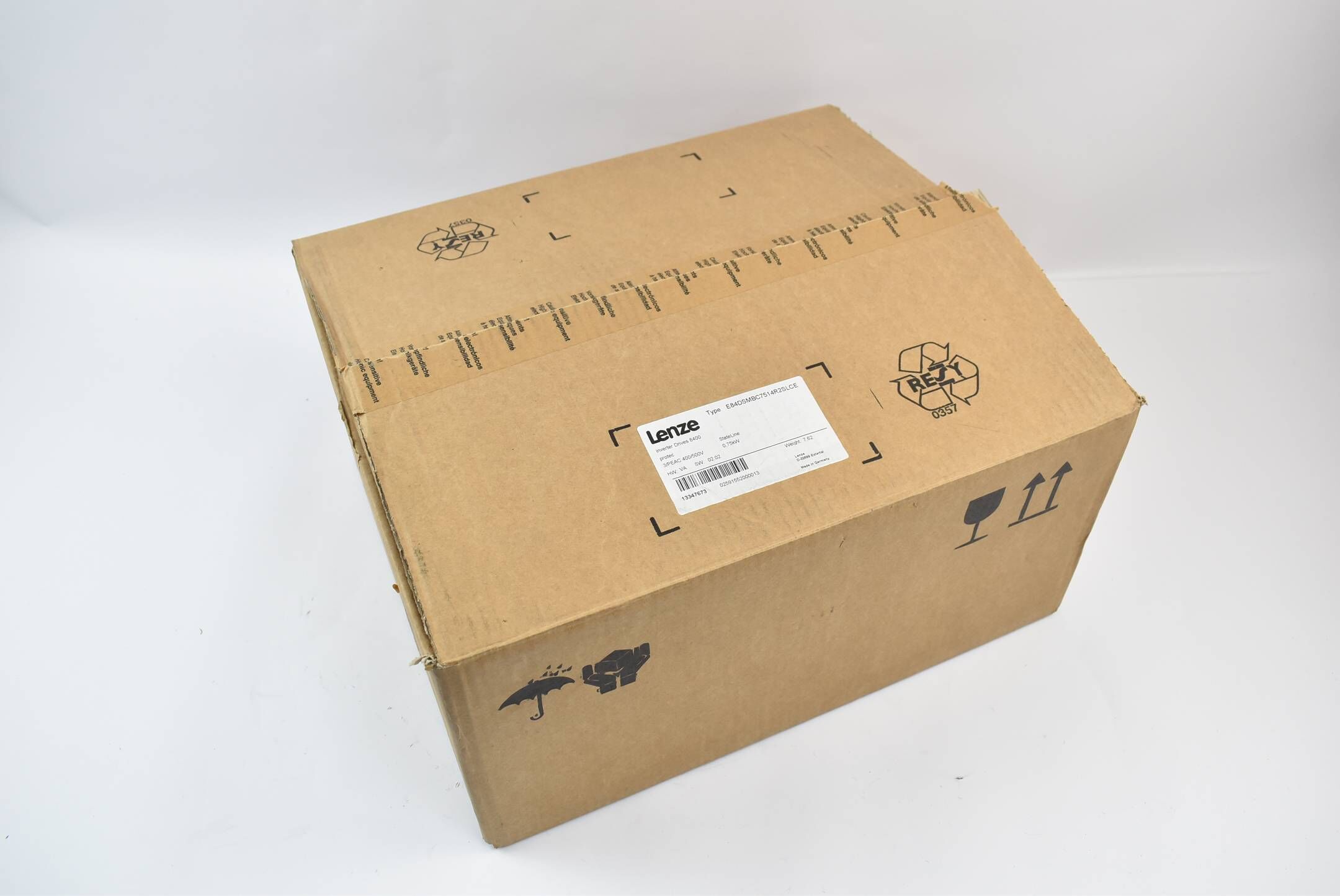 Lenze Inverter Drives 8400 protec E84DSMBC7514R2SLCE