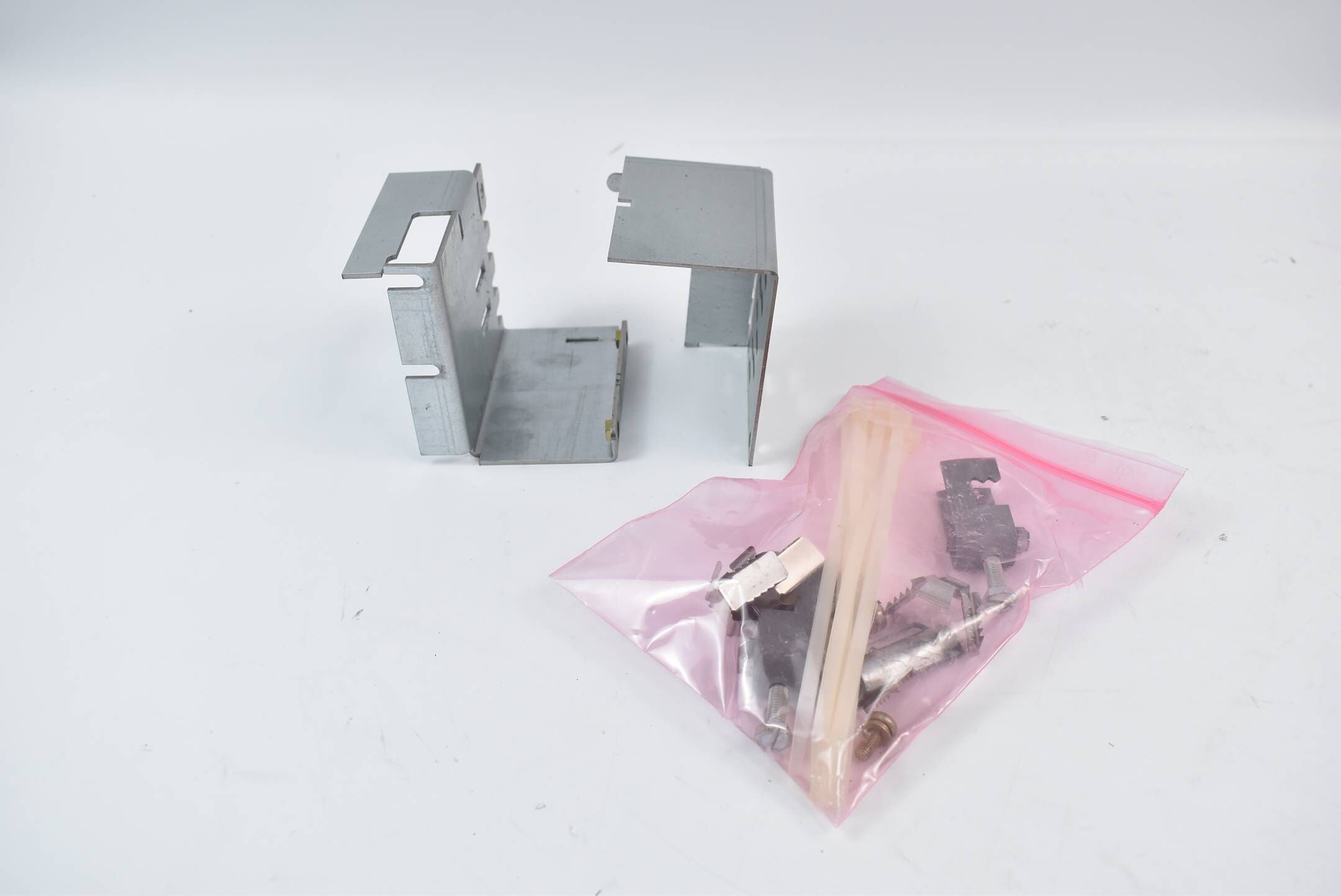 Siemens Simovert EMV Schirmgehäuse 6SE7090-0XA87-3CA1 ( 6SE7 090-0XA87-3CA1 )