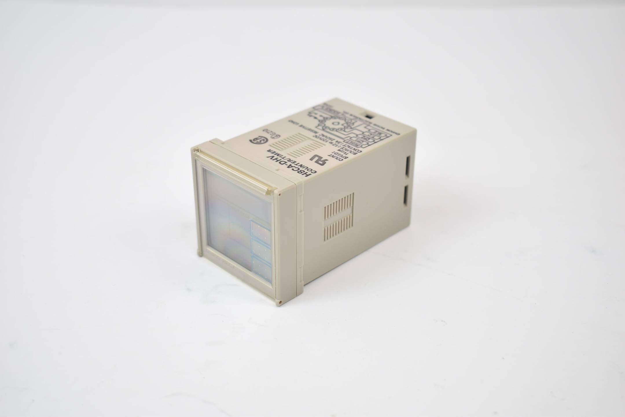 Omron Counter/Timer H8CA-DHV Count 999999 Time 9999.99s to 99999.9h 12 to 120VDC