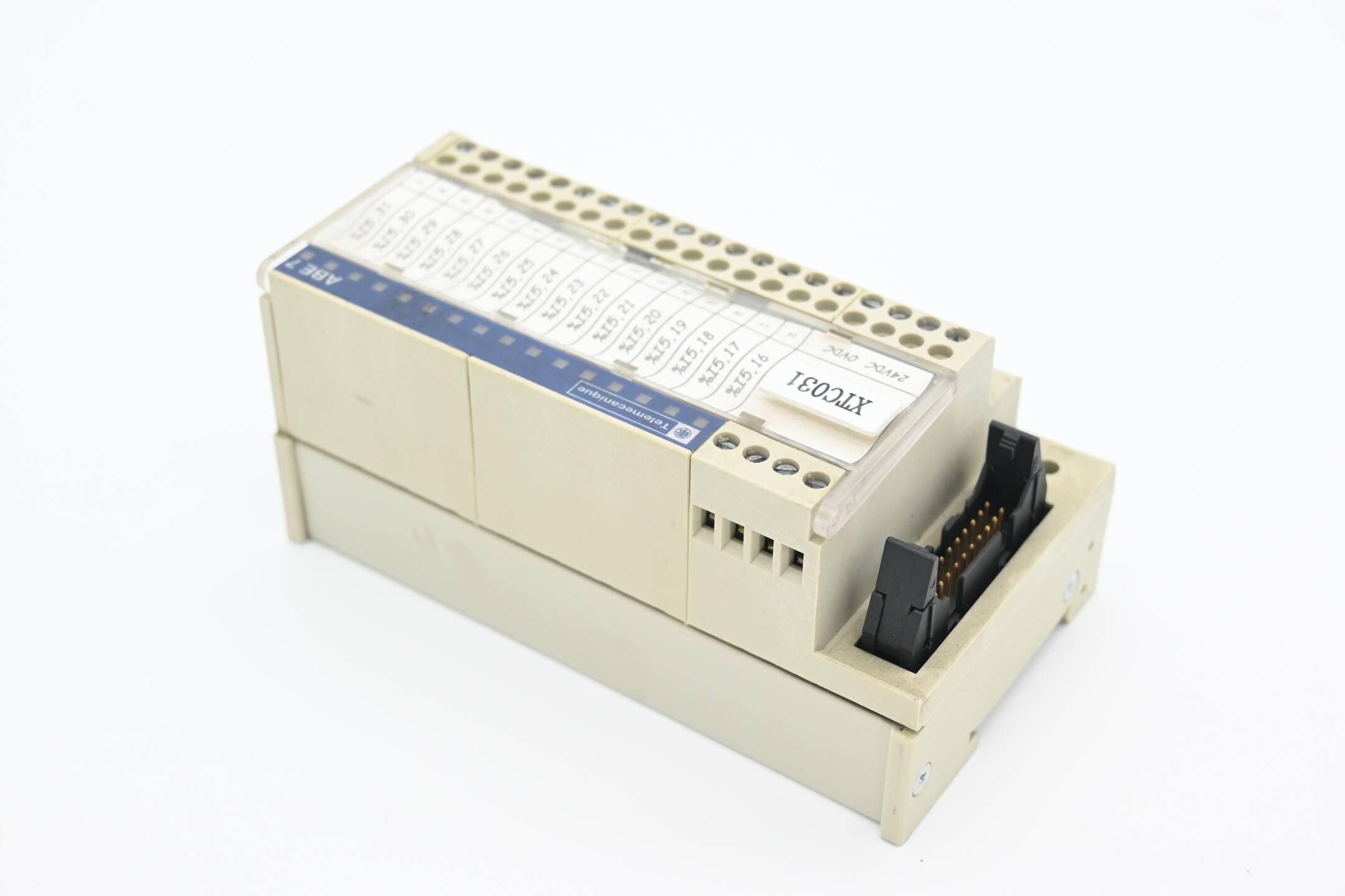 Telemecanique Anschlussblockschnittstellenmodul ABE7-H16R23