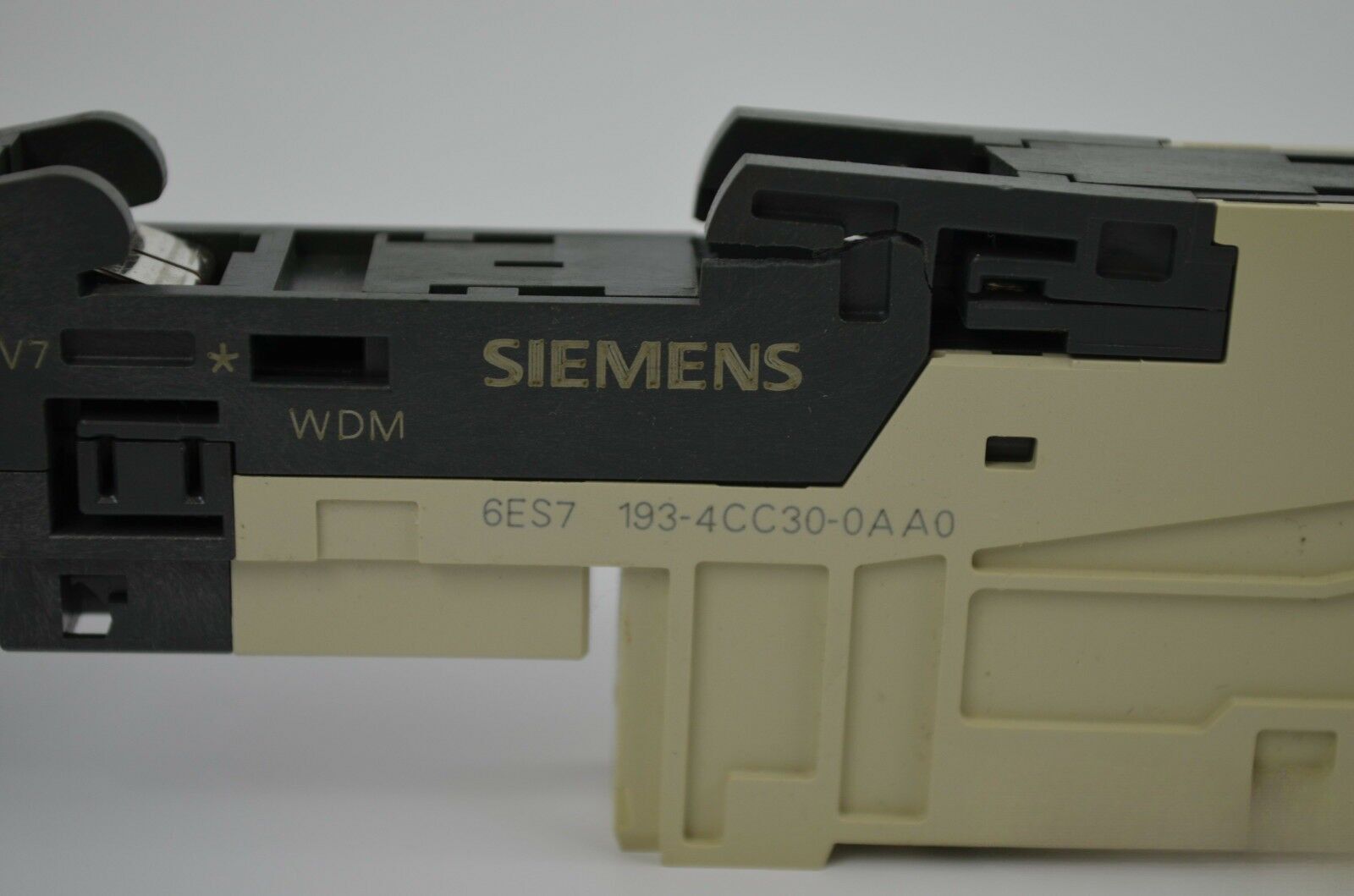Siemens simatic DP 6ES7 193-4CC30-0AA0 // 6ES7193-4CC30-0AA0