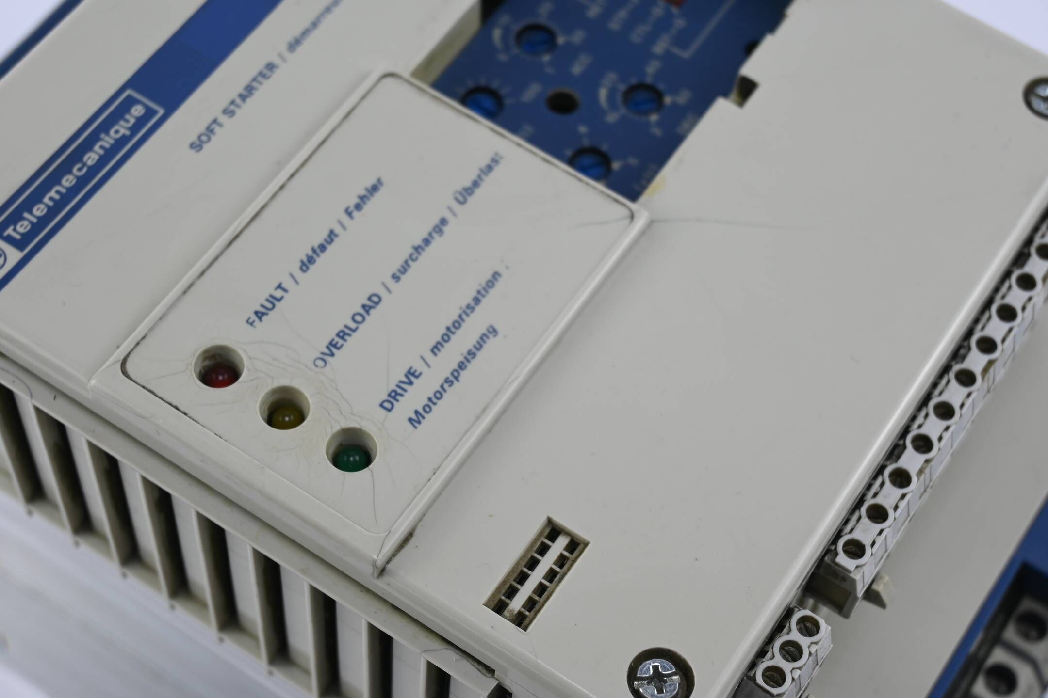 Telemecanique Altistart 3 Sanftanlasser ATS23.D16N ( ATS23D16N )