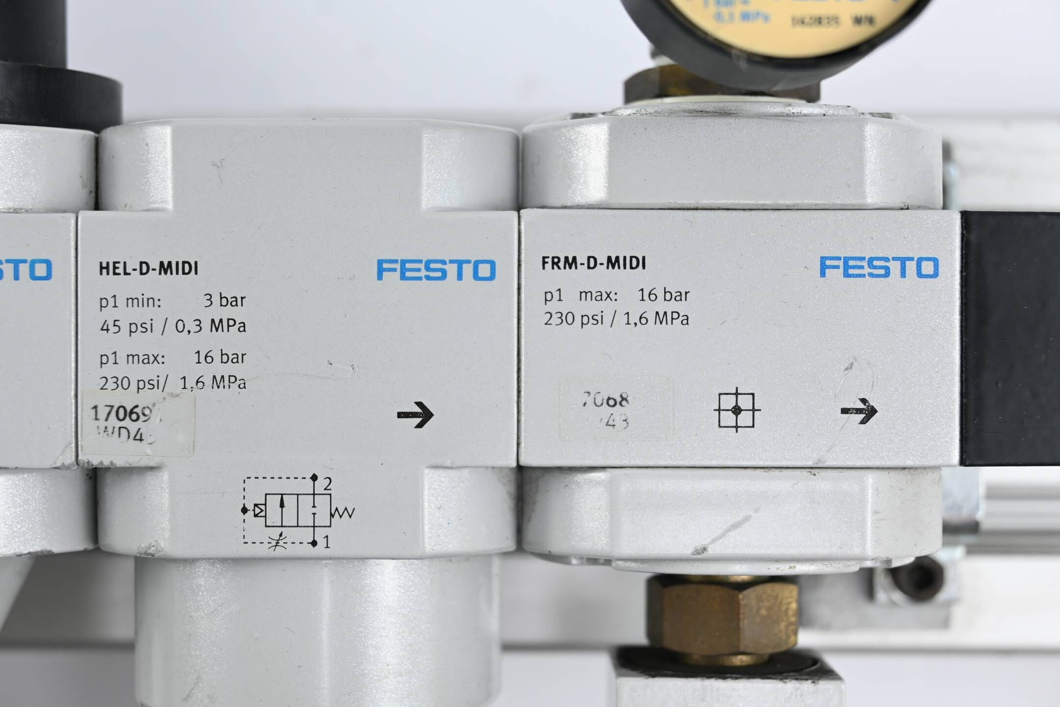 Festo Wartungseinheit 170682 + 159585 + 192561 + 172959 + 170691 + 170685 +10773