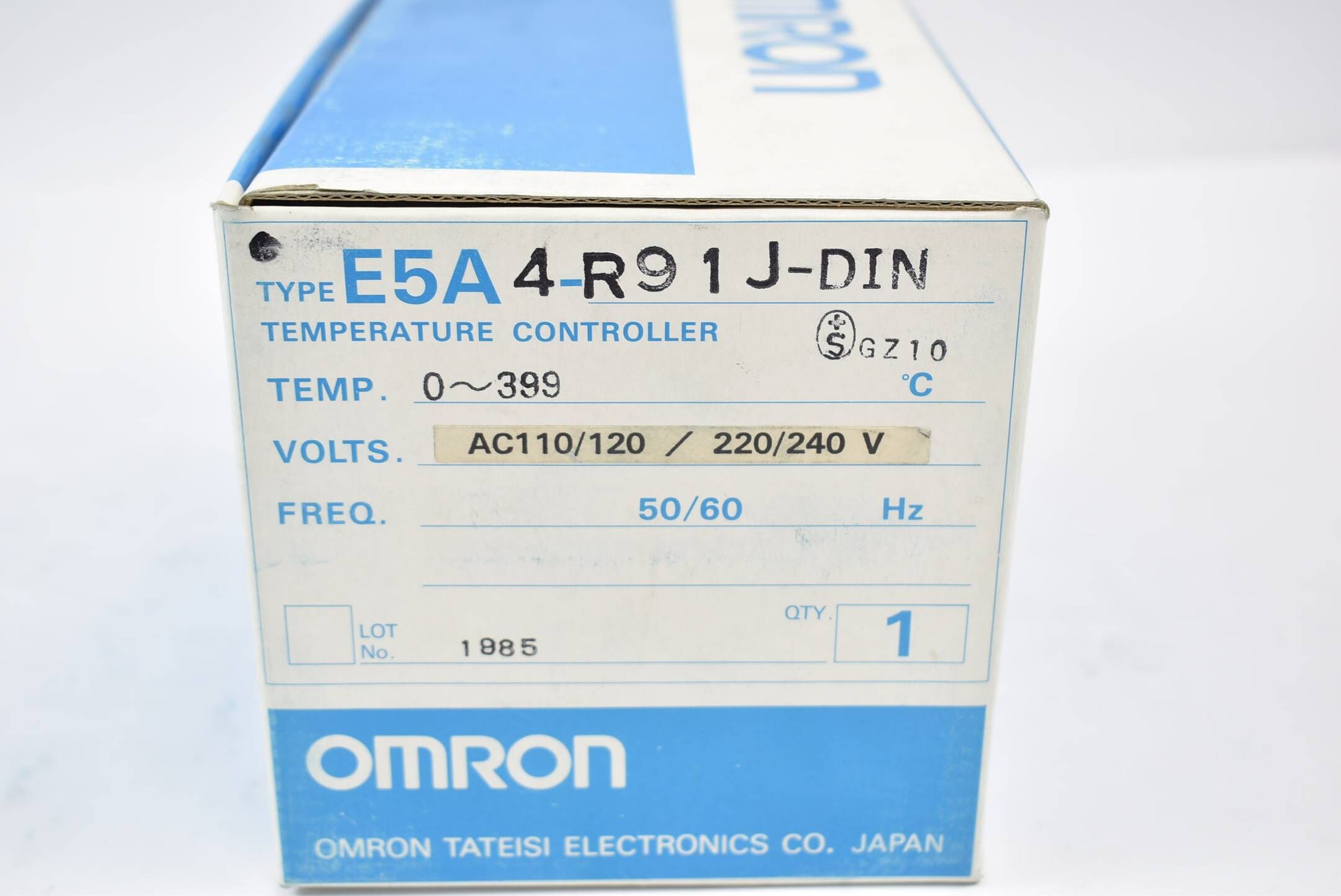 Omron Temperature Controller E5A4-R91J-DIN 0-399°C AC110/120 / 220/240V