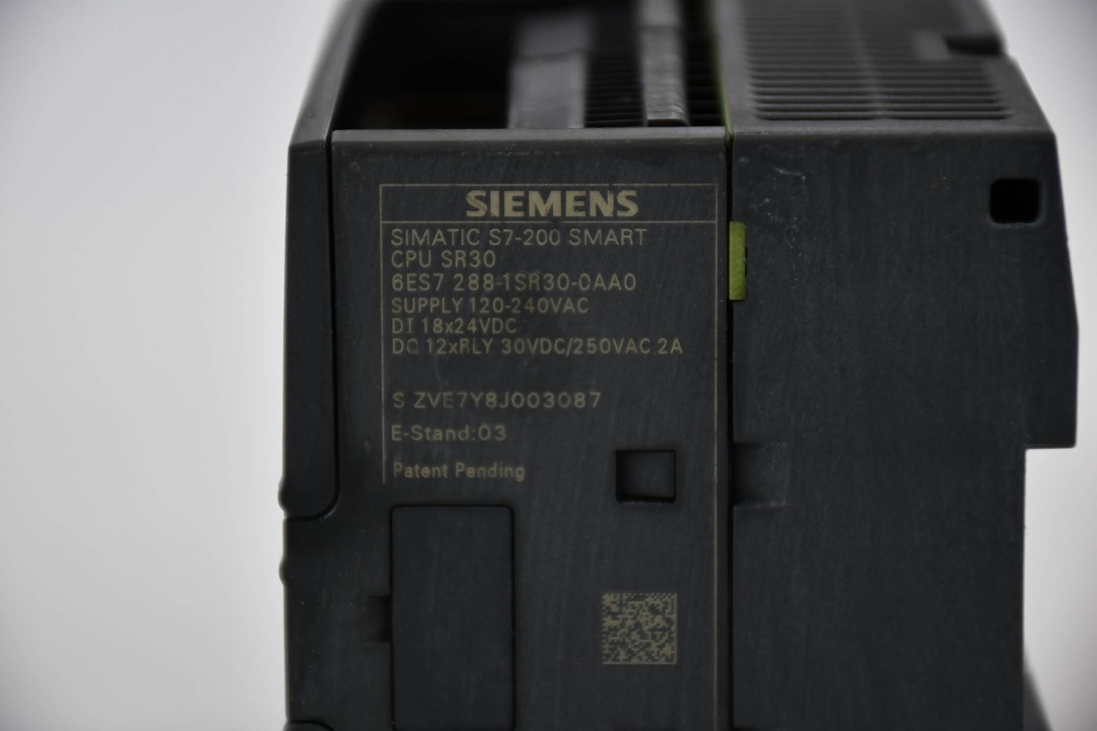 Siemens simatic S7-200 Smart CPU SR30 6ES7 288-1SR30-0AA0 ( 6ES7288-1SR30-0AA0 )