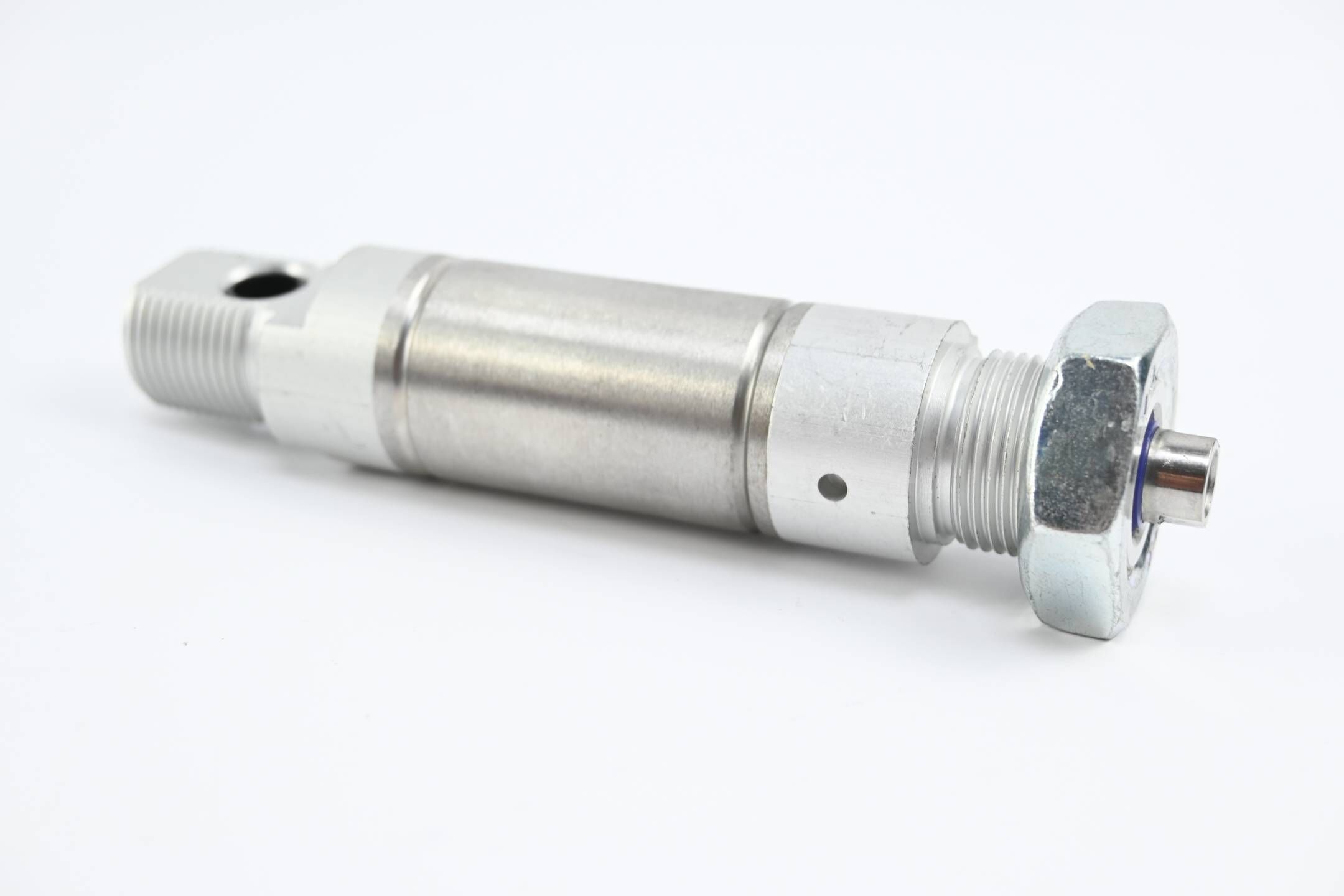 Festo Normzylinder DSNU-25-10-P-A-K3 ( 193991 )