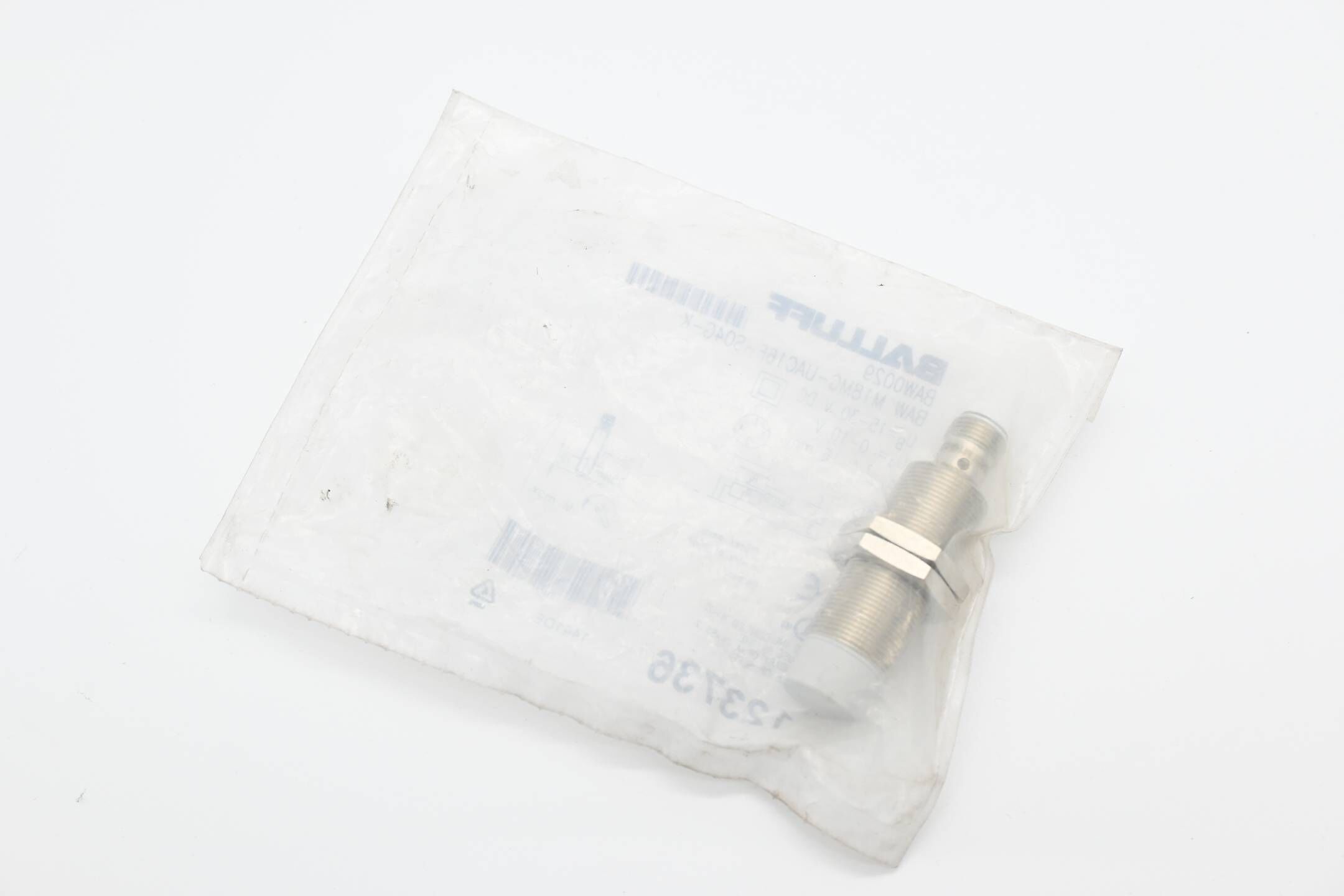 Balluff BAW0029 Induktiver Sensor BAW M18MG-UAC16F-S04G-K