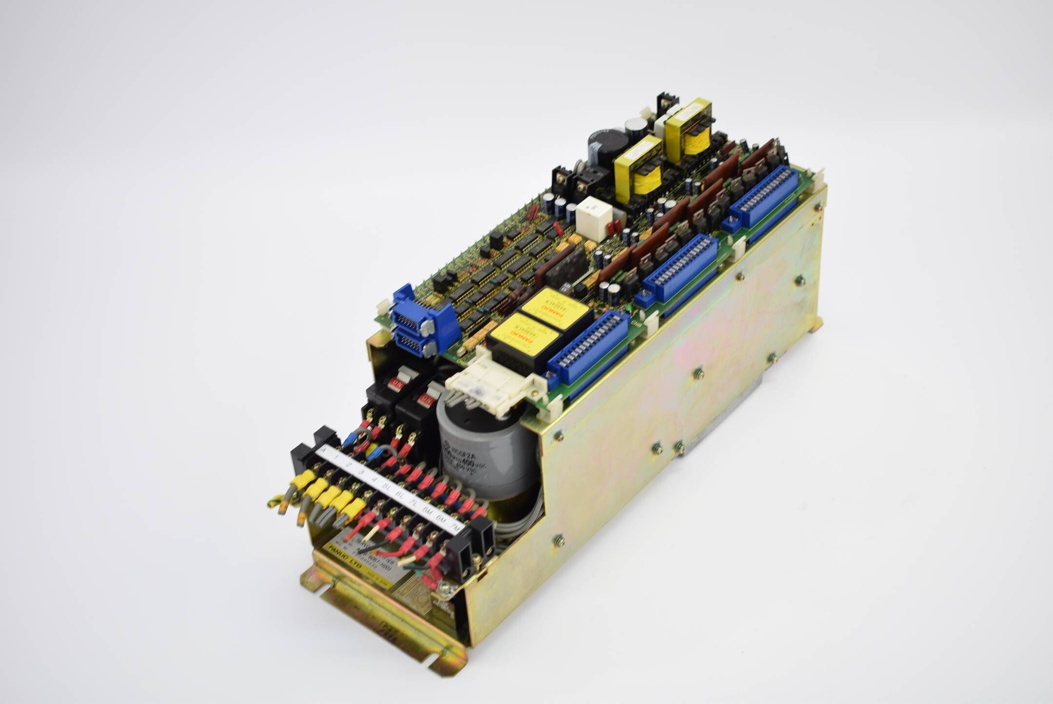 Fanuc LTD Servo Amplifier A06B-6057-H201 ( A16B-1200-0680/02A )