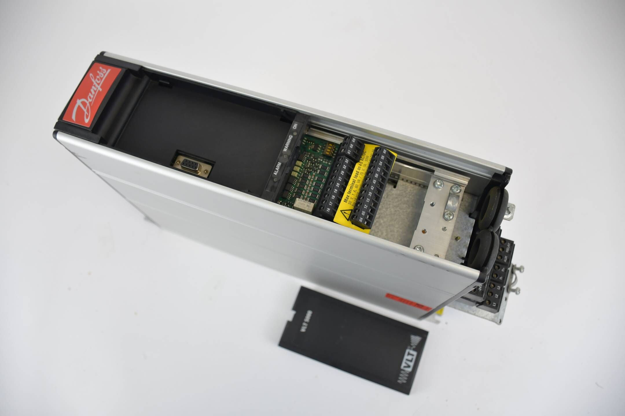 Danfoss VLT® Series 5000 Umrichter 175Z0538 ( VLT5002PT5B20EBR3D0F10A00C0 )