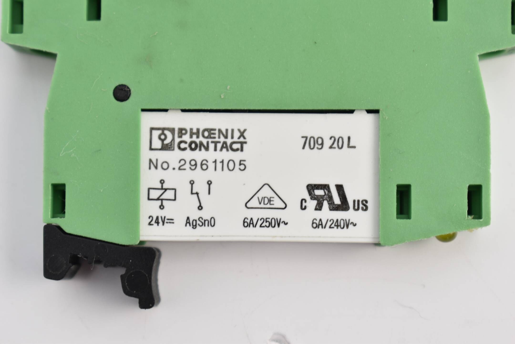 Phoenix Contact Relaissockel 24VDC PLC-BSC- 24DC/21 ( 2966016 ) inkl. 2961105