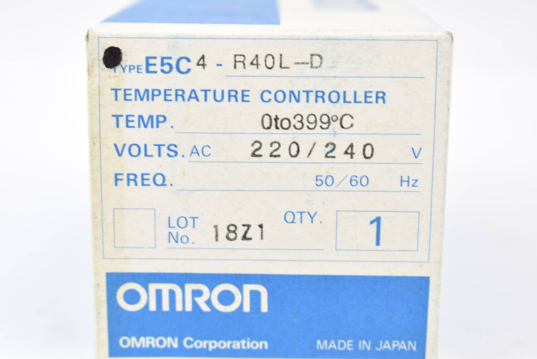 Omron Temperature Controller Temperaturregler E5C4-R40L D-0 to 399 °C 220/240 V