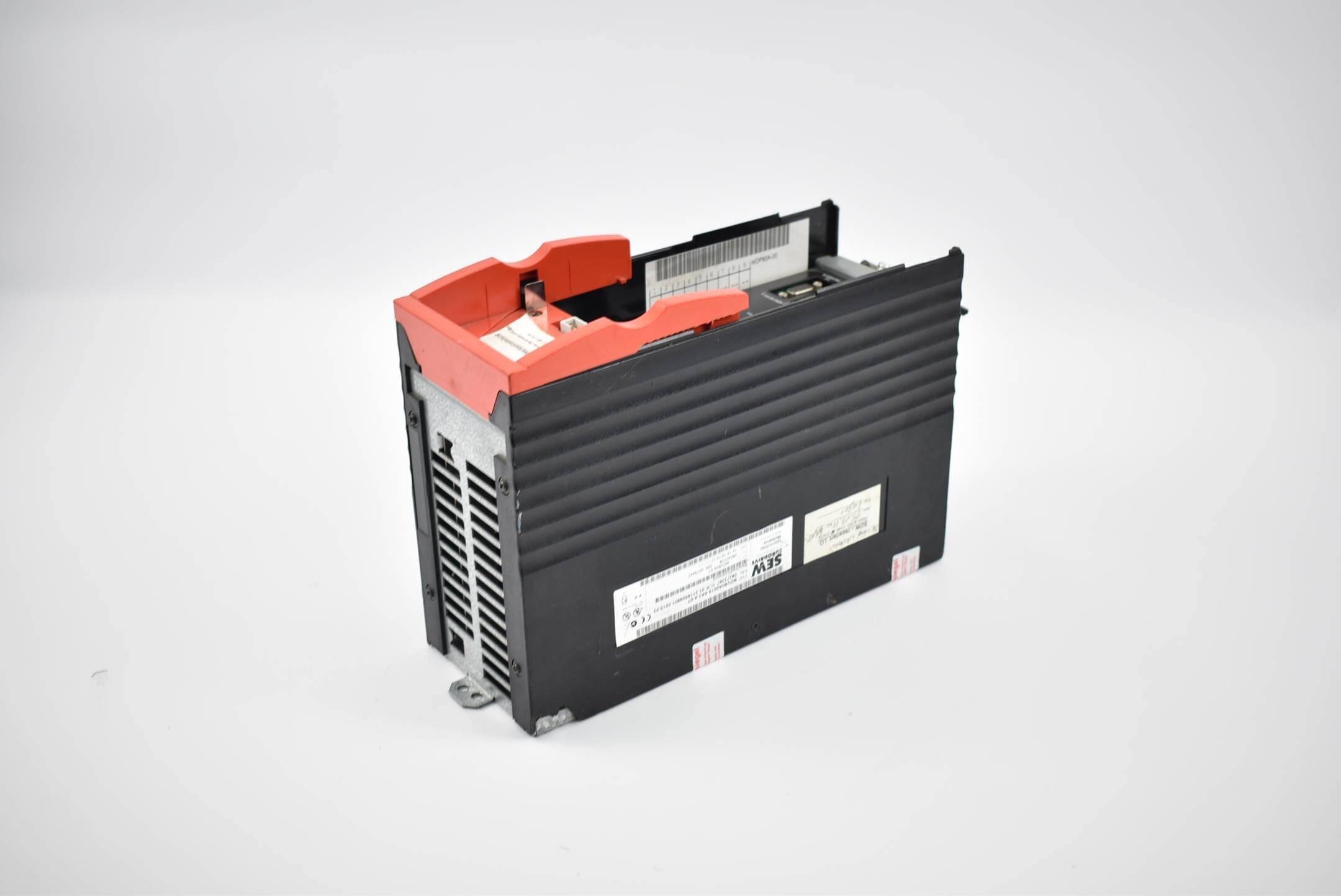 SEW Eurodrive Umrichter Frequenzumrichter MDV60A0015-5A3-4-0T