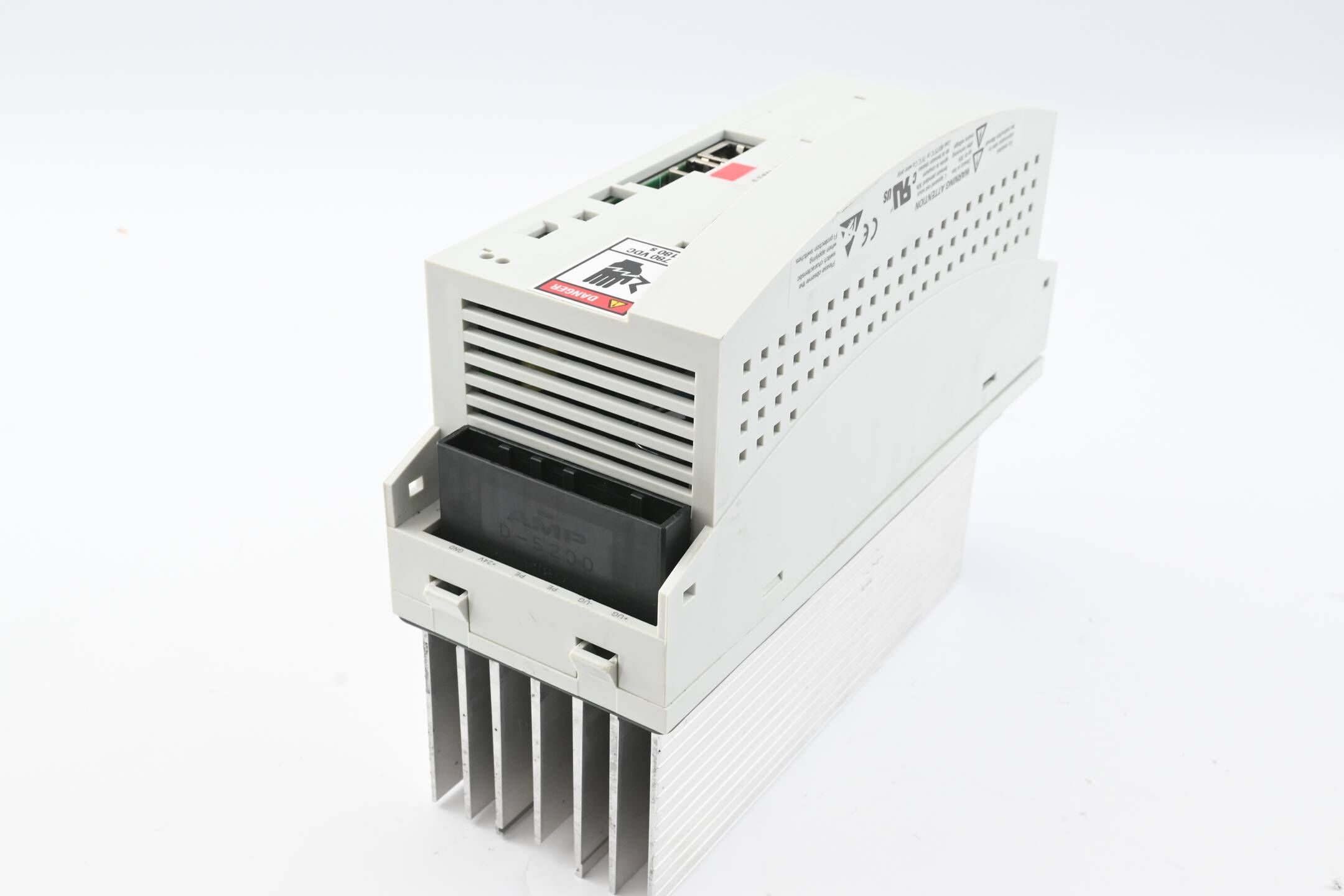 KUKA Lenze Servo Drive KSD1-16 E93DA552I4B531 ( 13314848 ) E93DA552I4B531XX5A31