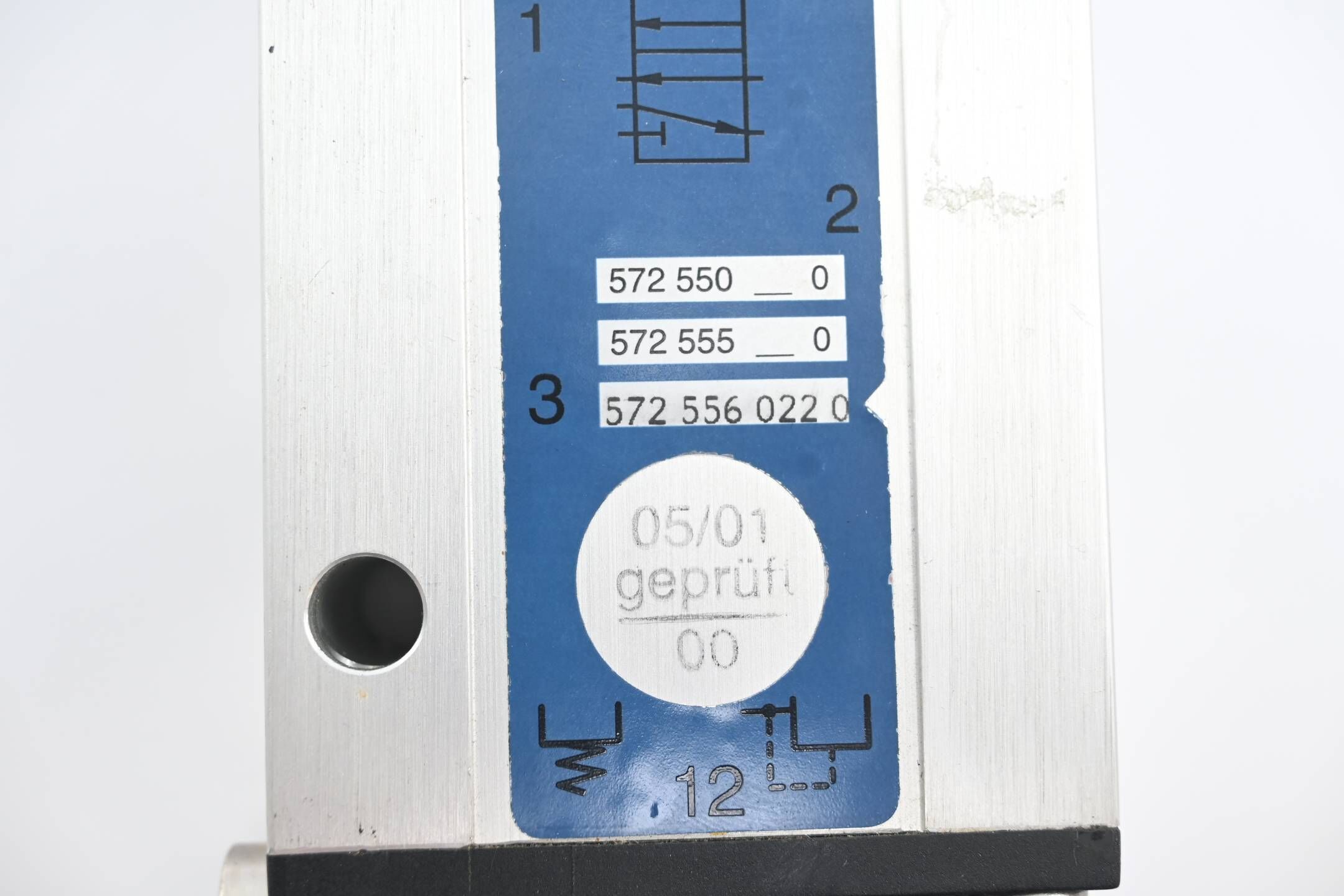 Mannesmann Rexroth Pneumatik Ventil 572 556 022 0 ( 5725560220 )
