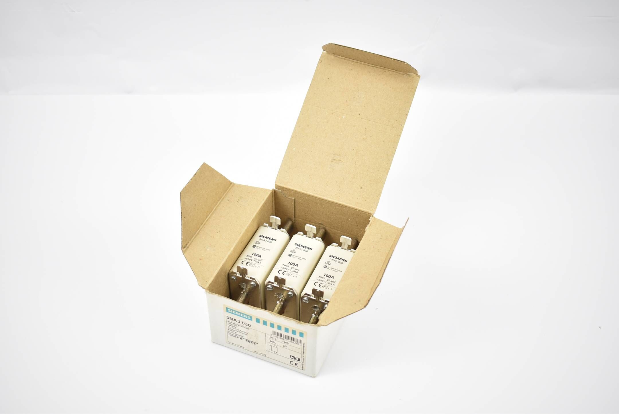 Siemens NH-Sicherungseinsatz NH0 3NA3030 ( 3NA3 030 ) 100A 500VAC