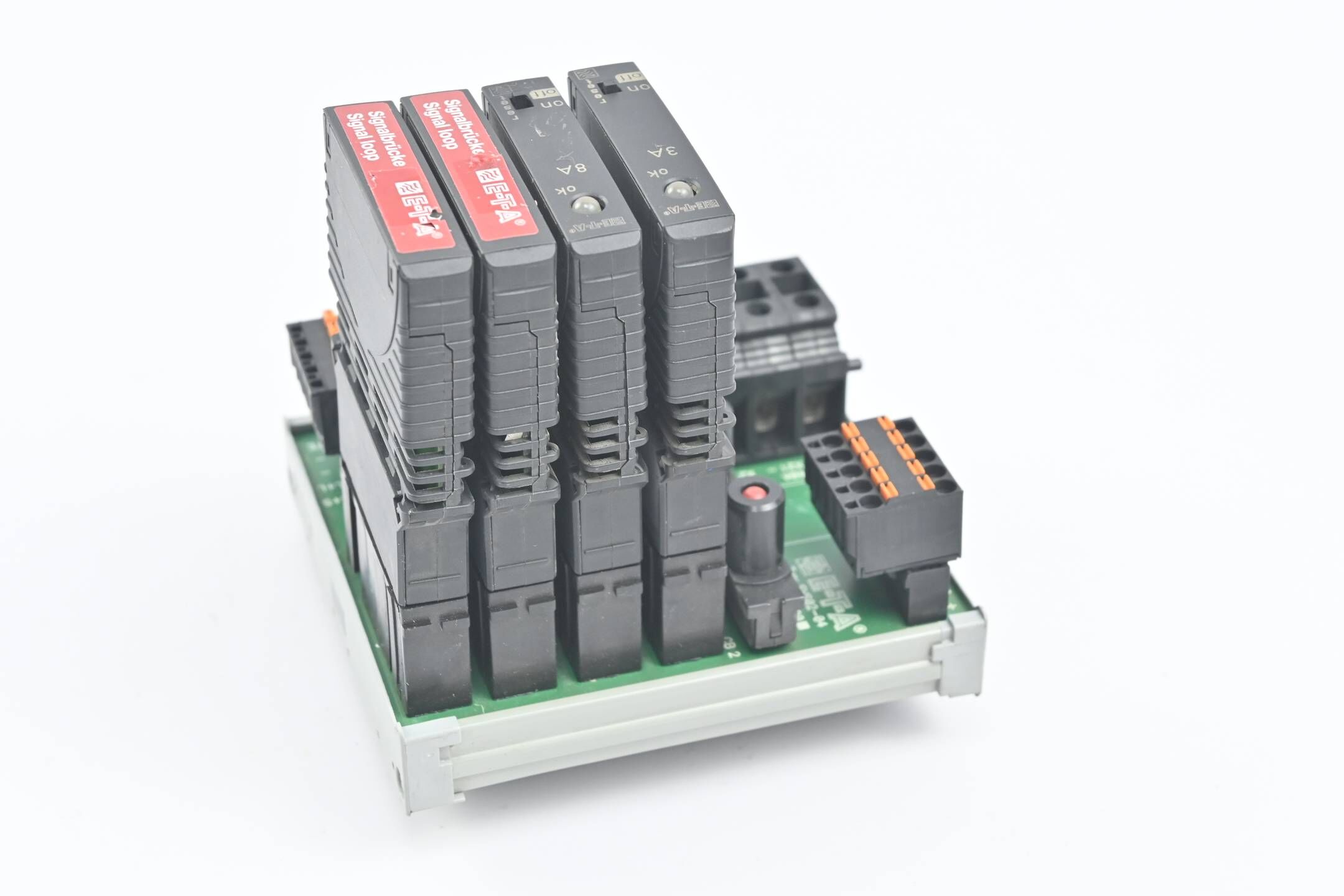 E-T-A ETA Stromverteilungssystem konfiguriert SVS02-04 inkl. ESX10 + SB-S11