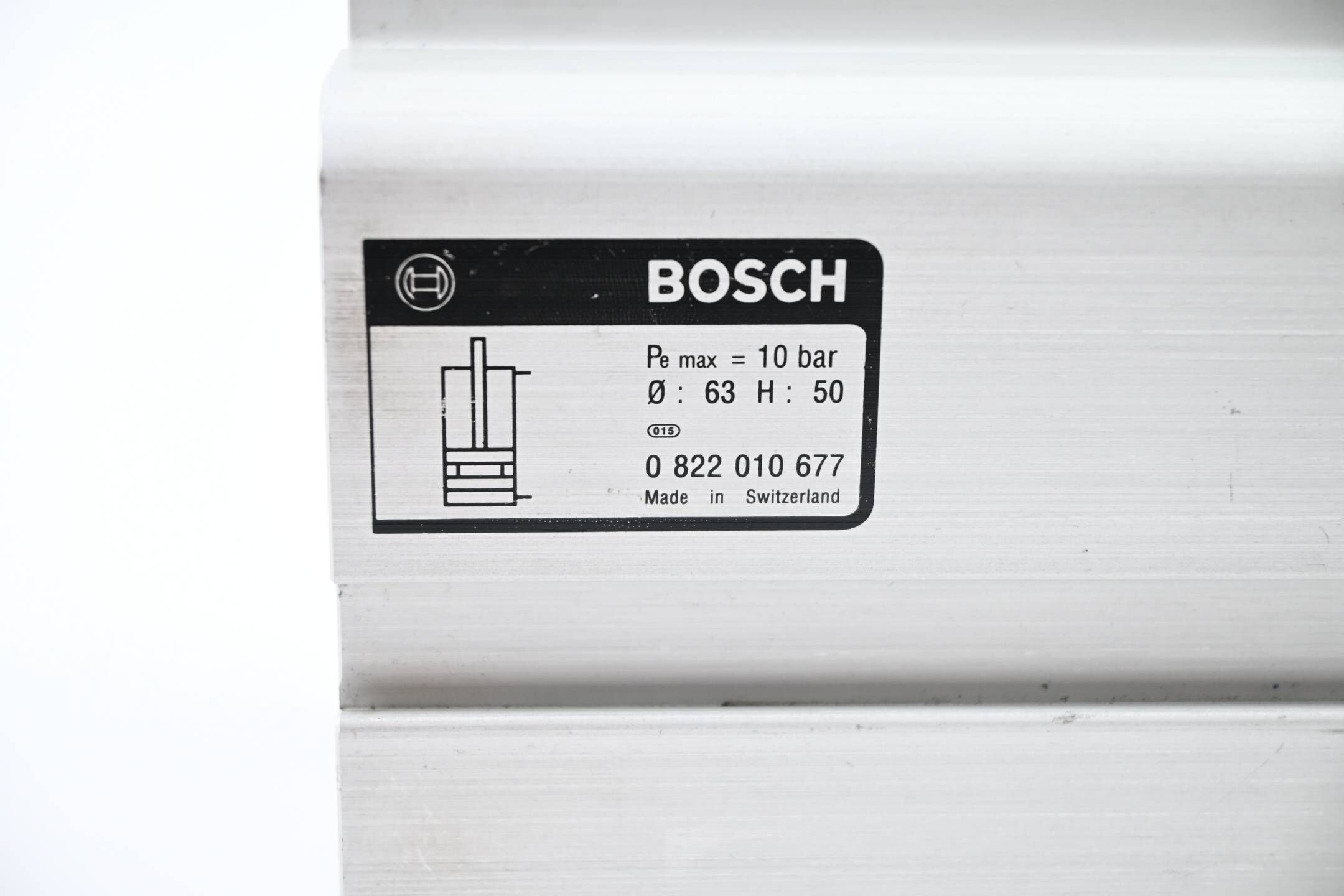 Bosch Kurzhubzylinder 0 822 010 677 ( 0822010677 )