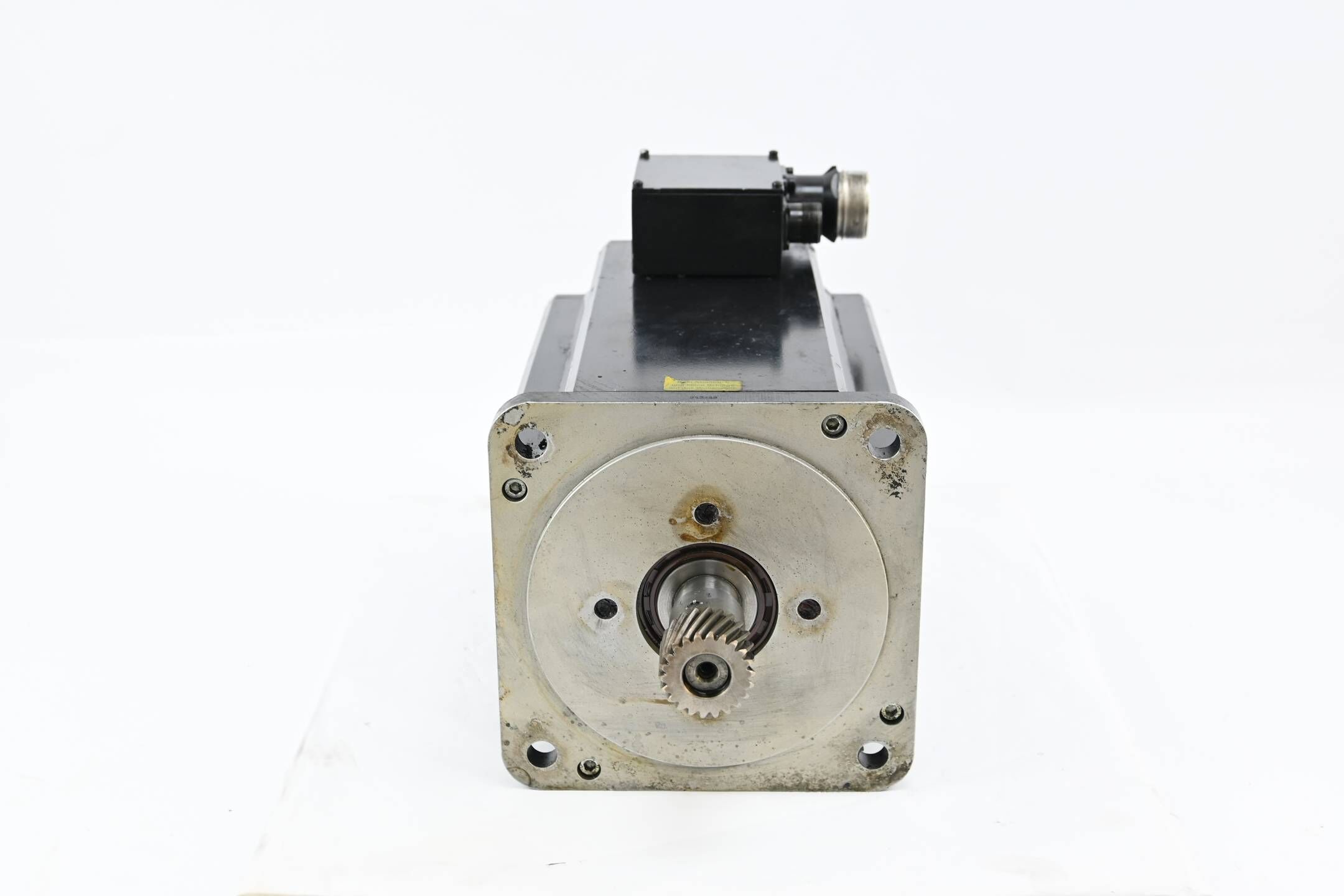 Danaher Motion Permanent Magnet AC Servo Motor SK64FYYYYA-Y05 ( 481800244 )
