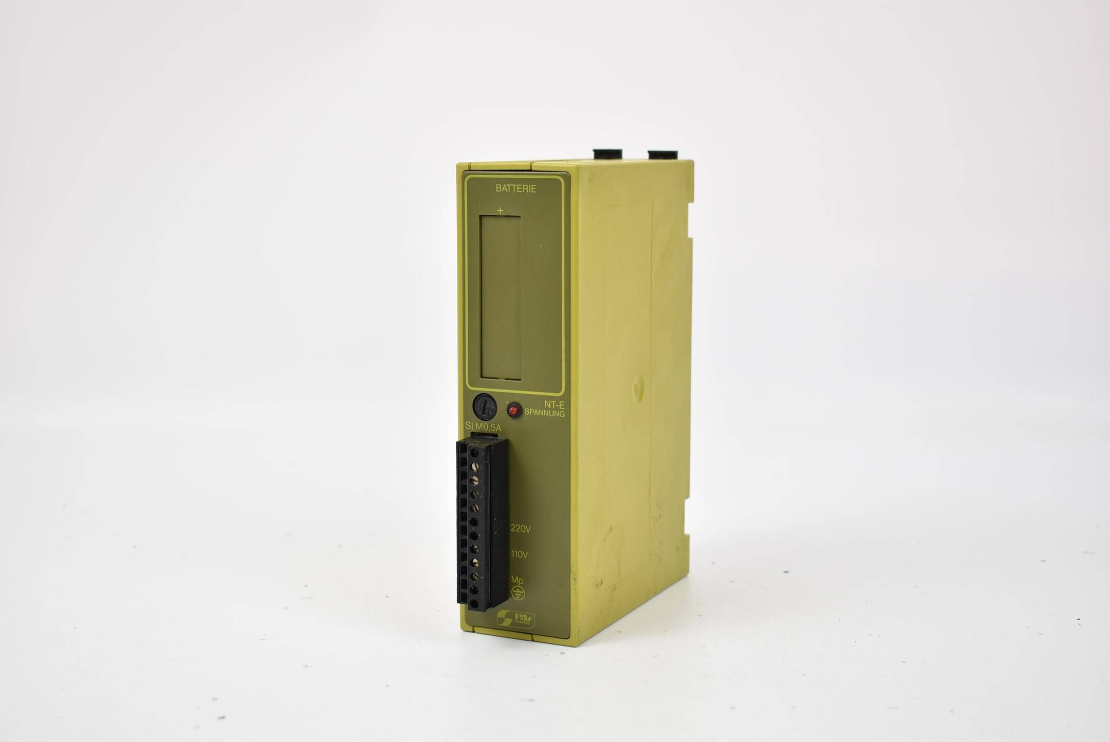 Pilz 100/220V 550-60Hz 30VA C-P8-NTE-Netzteil ( 306056 )