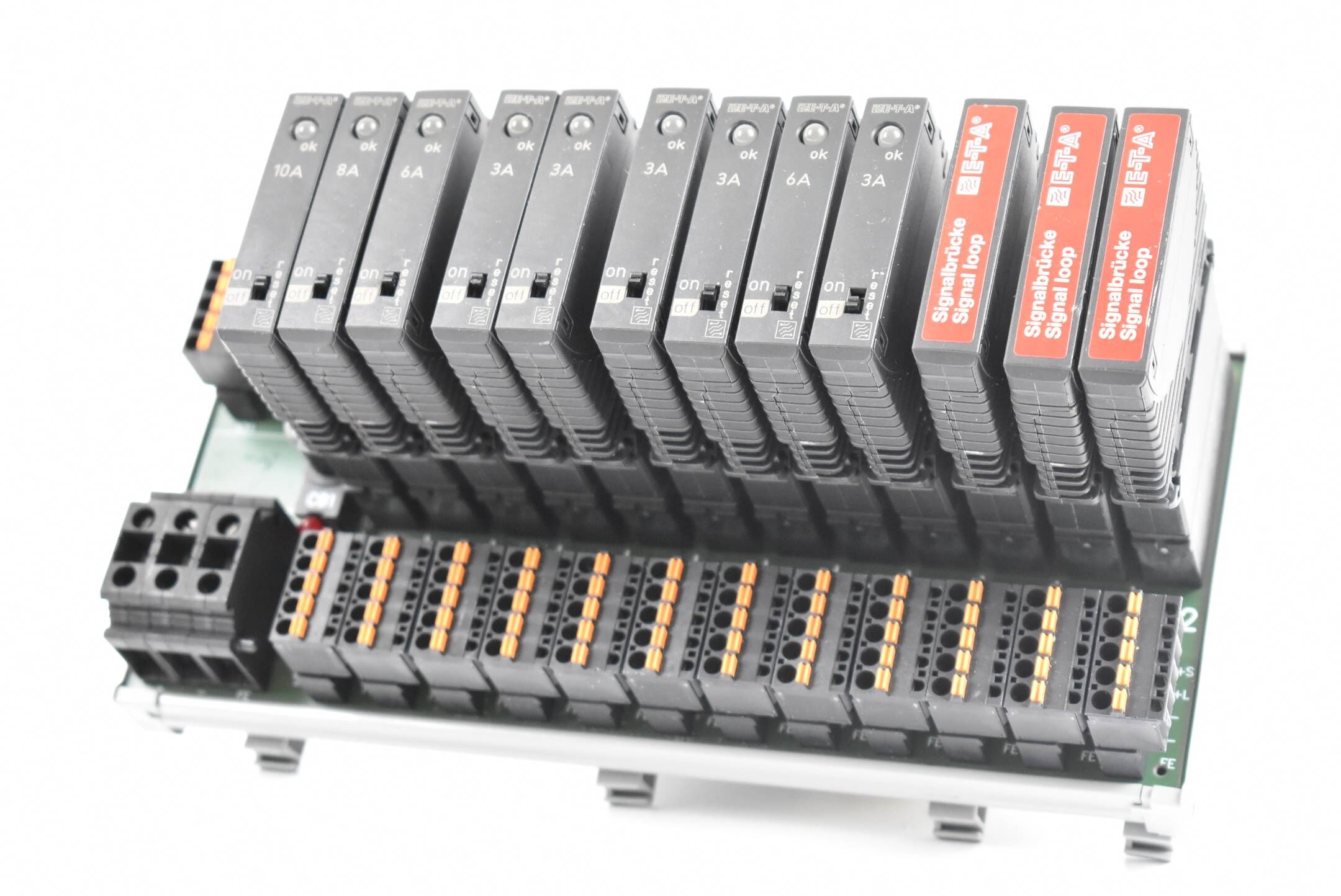 E-T-A ETA Stromverteilungssystem konfiguriert SVS02-12 inkl. ESX10, SB-S11