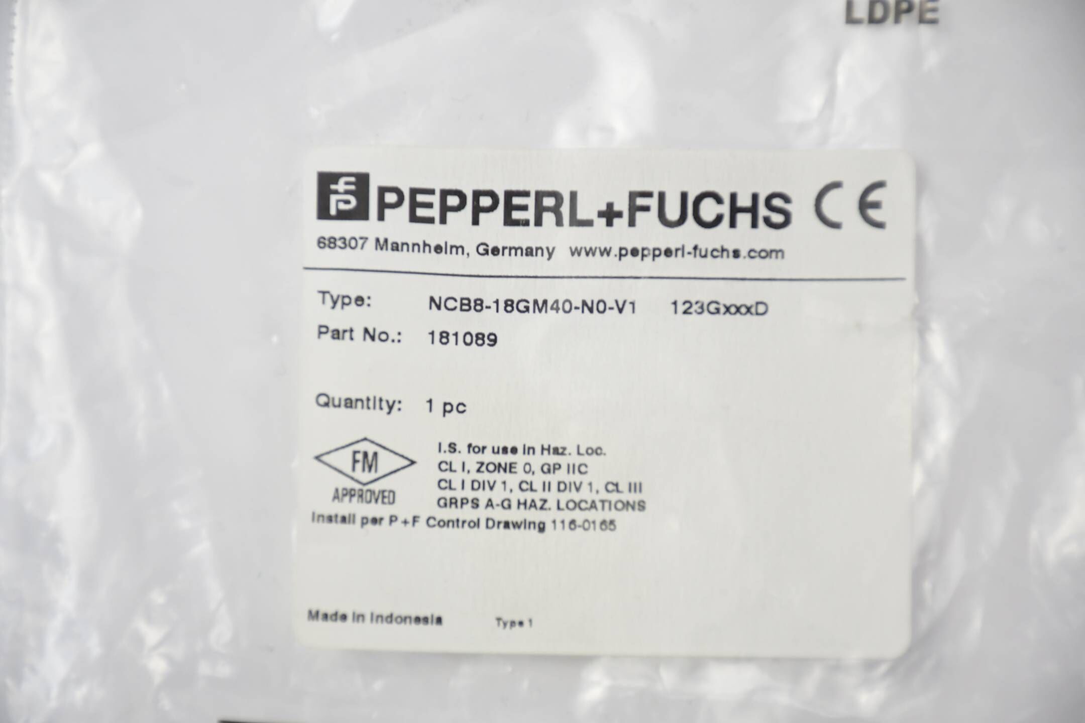 Pepperl+Fuchs Induktiver Sensor NCB8-18GM40-NO-V1 ( 181089 )