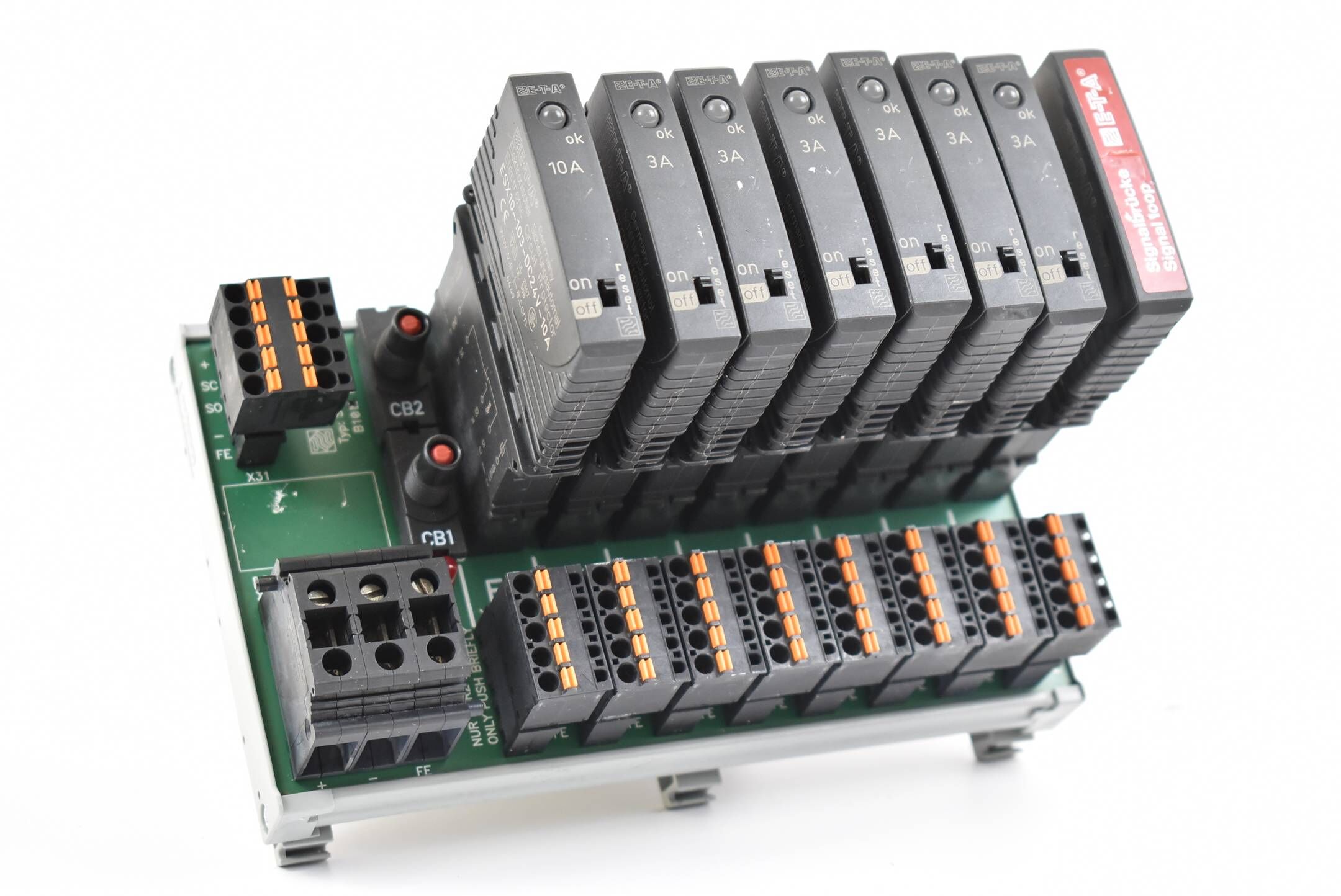 E-T-A ETA Stromverteilungssystem konfiguriert SVS02-08 inkl. ESX10, SB-S11