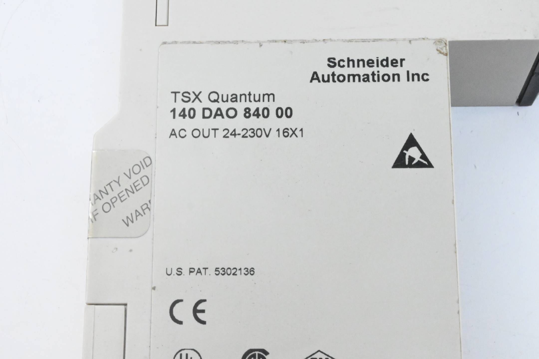 Schneider Electric TSX Quantum 140 DAO 840 00 ( 140DAO84000 )