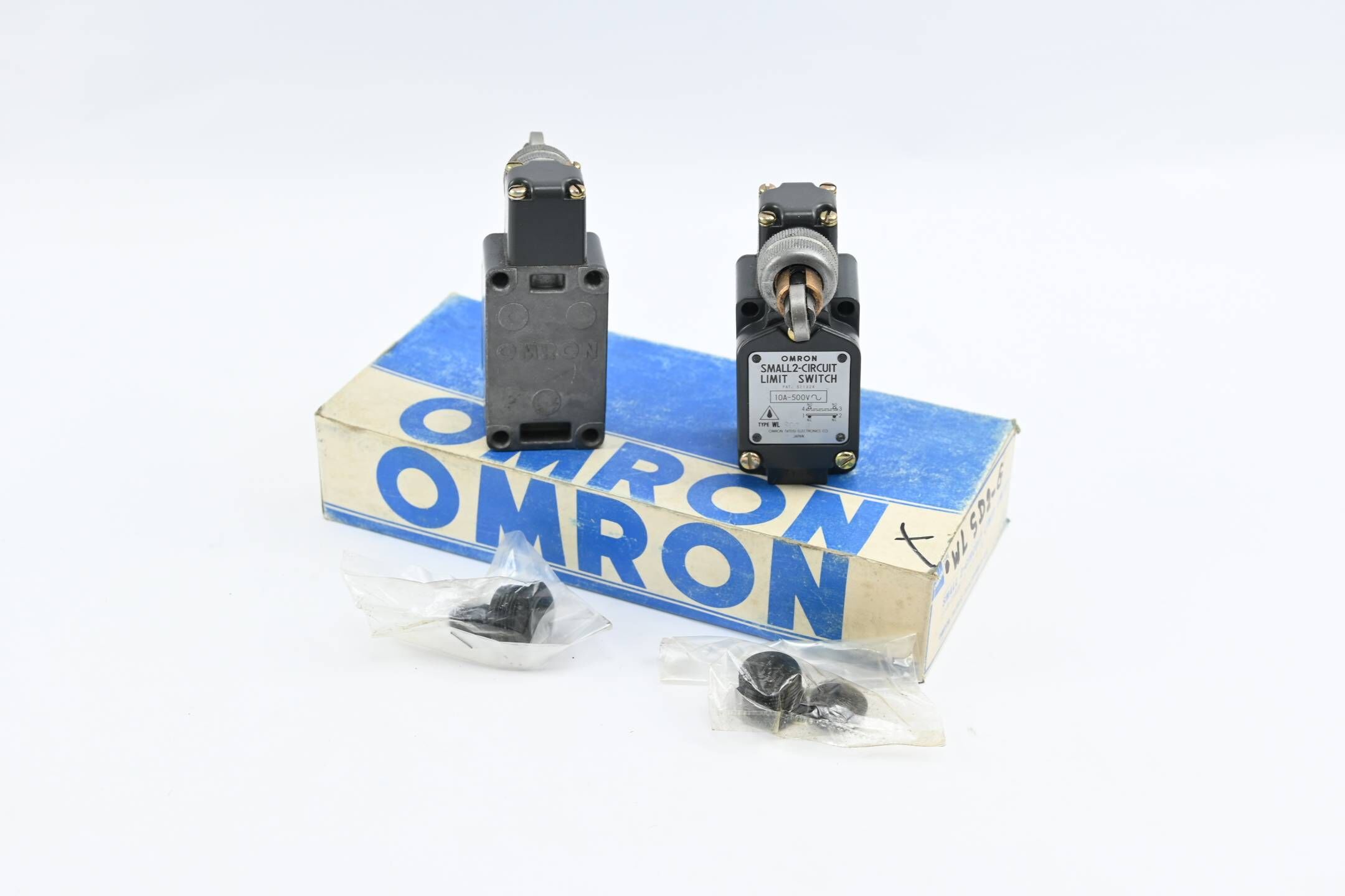 Omron 2 Stück Small2-Cicuit Limit Switch WLSD2-G