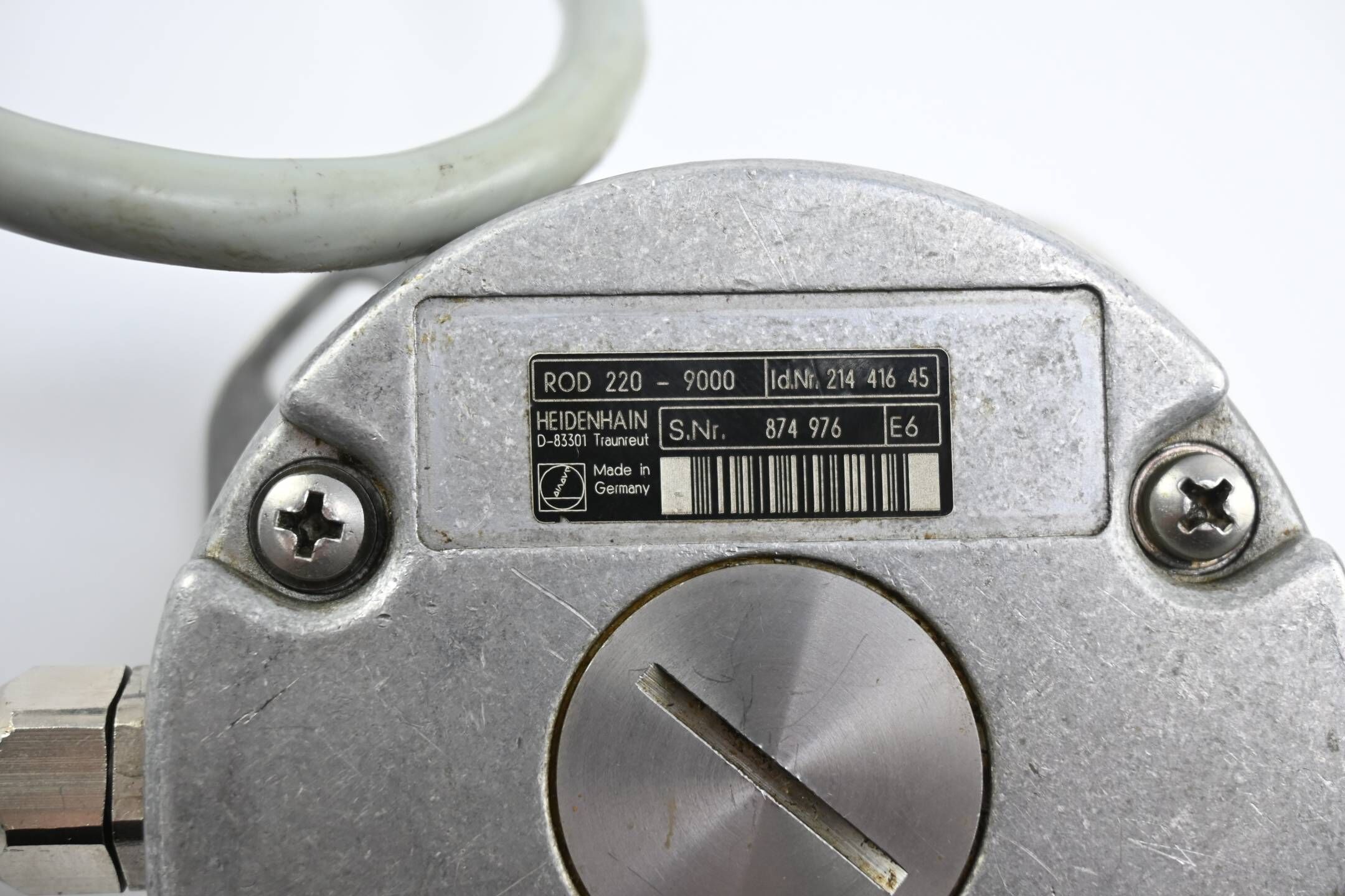 Heidenhain Inkrementaler Drehgeber ROD 220-9000 214416-45 ( 214 416 45 ) Ver. E6