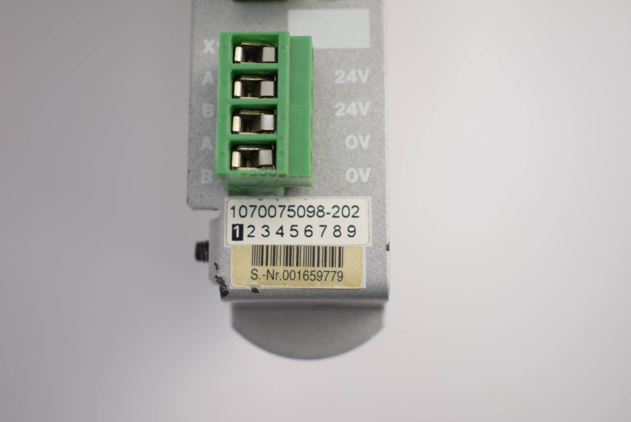 Bosch Input Output Modul A24V-0,5A 1070075098-202