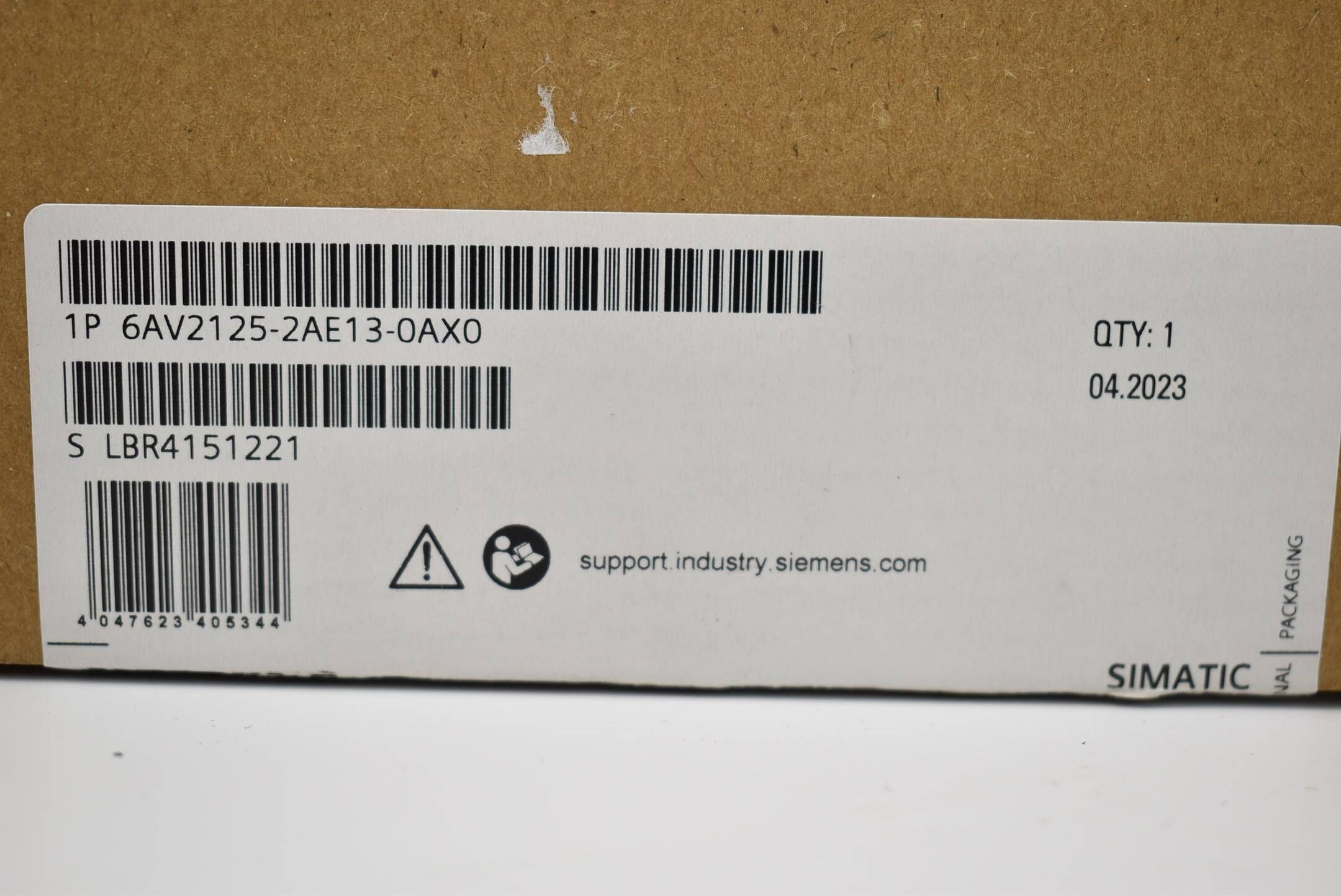 Siemens simatic HMI Anschluss-Box 6AV2 125-2AE13-0AX0 ( 6AV2125-2AE13-0AX0 ) E7