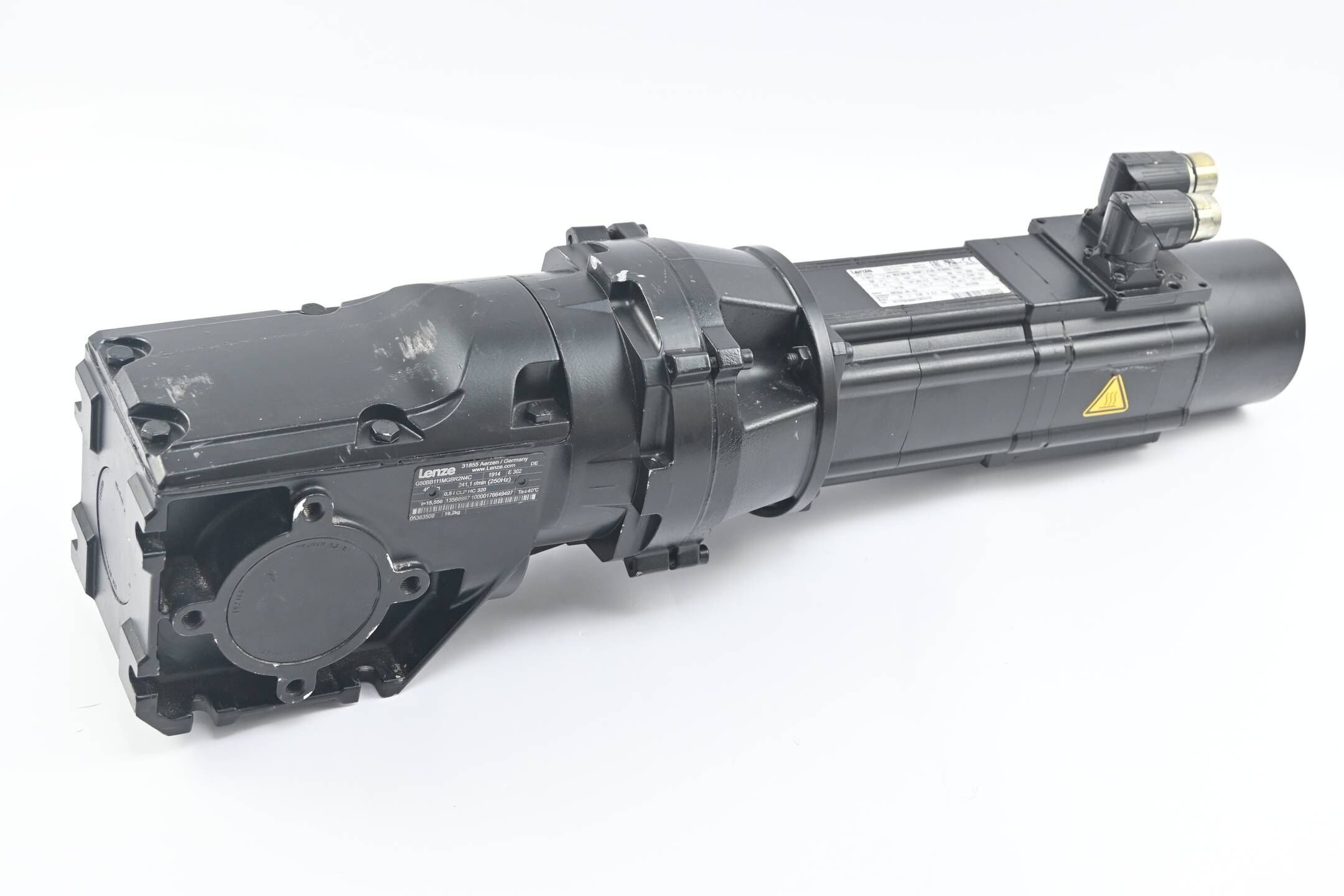 Lenze 3~ Motor MCS 09F38-SVMP1-A14N-ST5S00N-R3SU inkl. Getriebe G50BB111MGBR2N4C