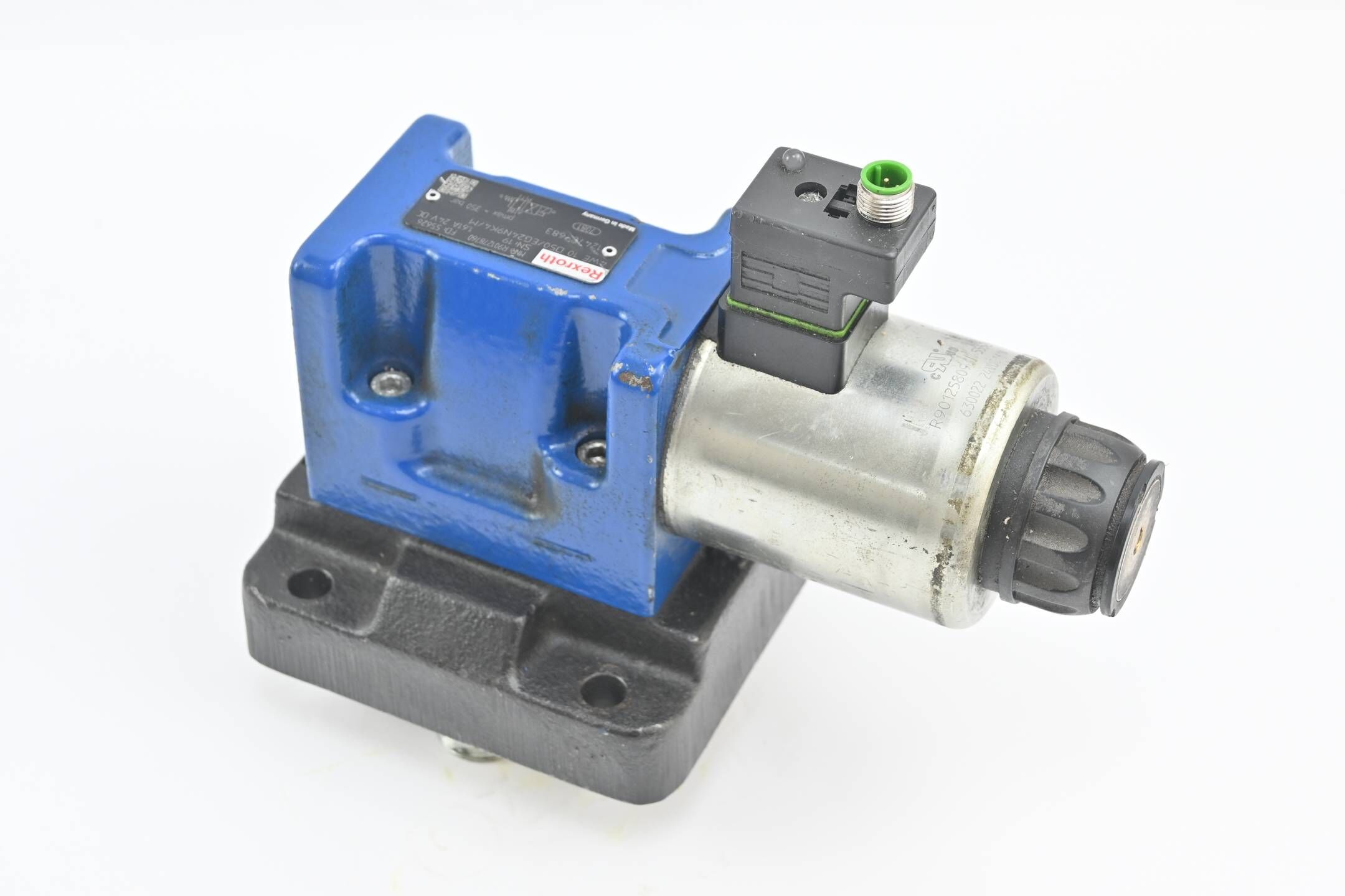 Rexroth Wegeschieberventil 4WE10D50/EG24N9K4/M ( R901278760 )