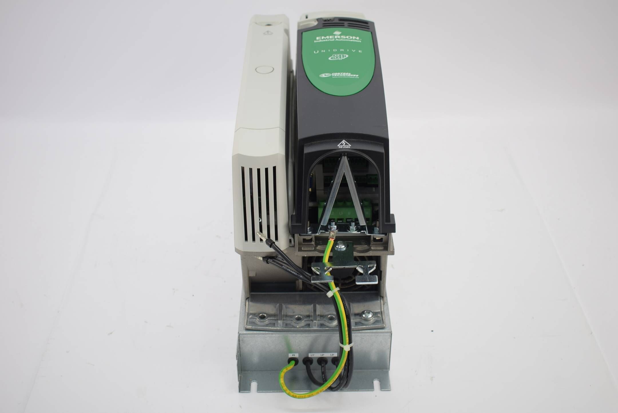 Emerson Control Techniques Unidrive SP2401 + Netzfilter 3F480-032.225230