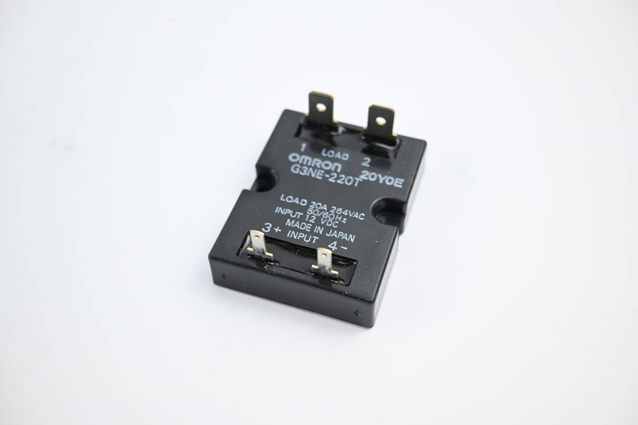 Omron 10 Stück Halbleiterrelais 12 VDC ( G3NE-220T )