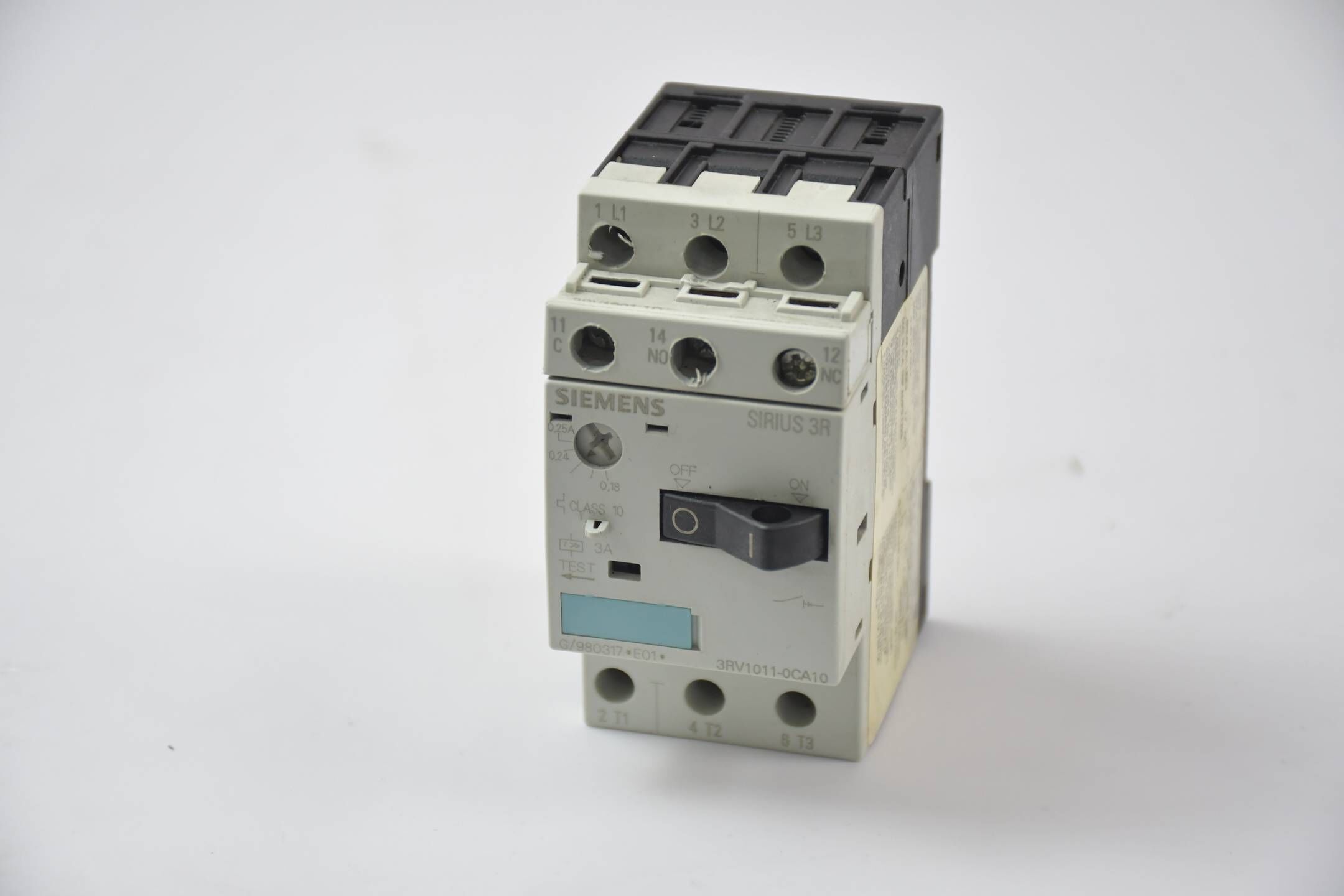 Siemens Leistungsschalter 3RV1011-0CA10 ( 3RV1 011-0CA10 )
