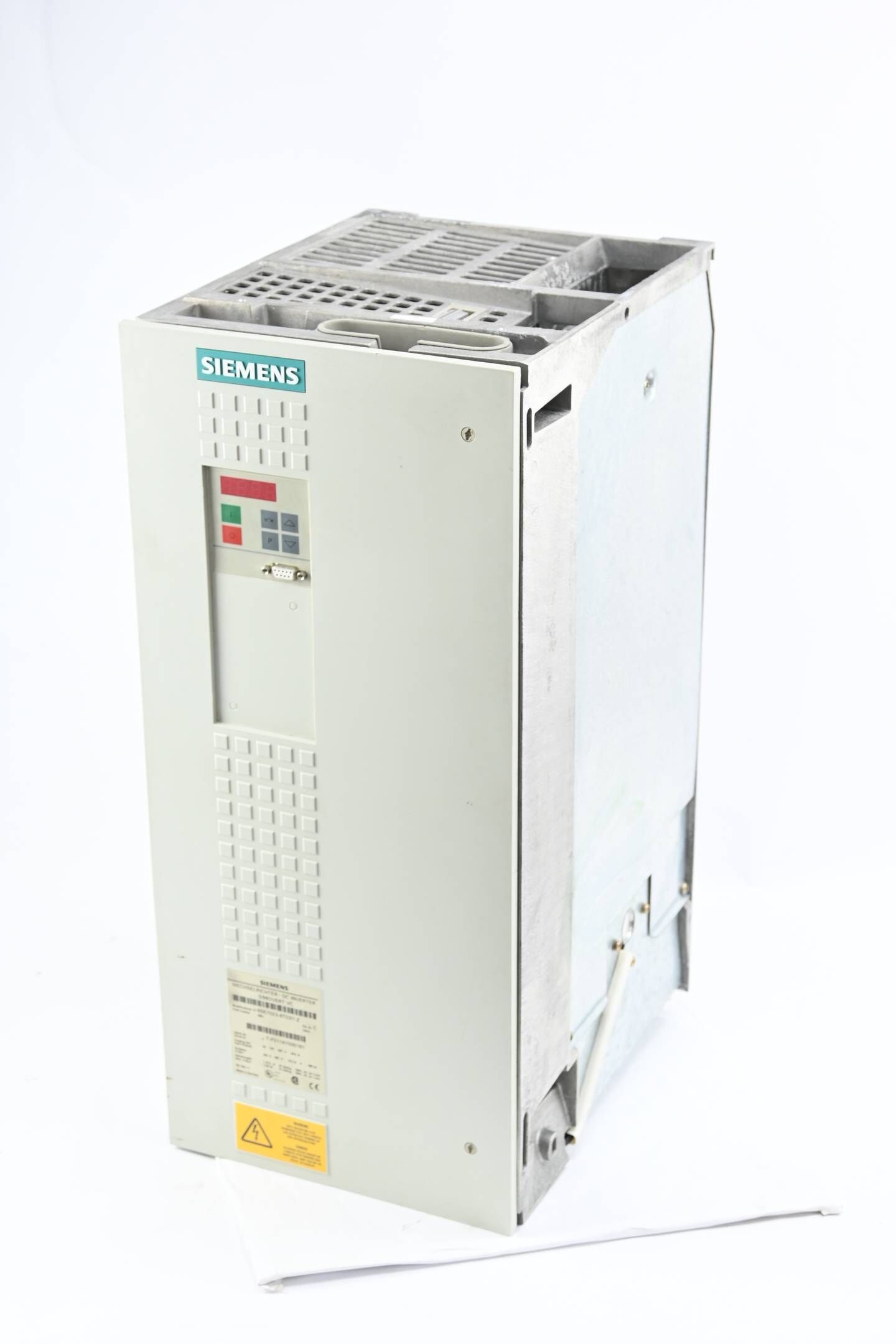 Siemens Simovert VC Wechselrichter 6SE7023-8TD21-Z ( 6SE7 023-8TD21-Z )E-Stand:C