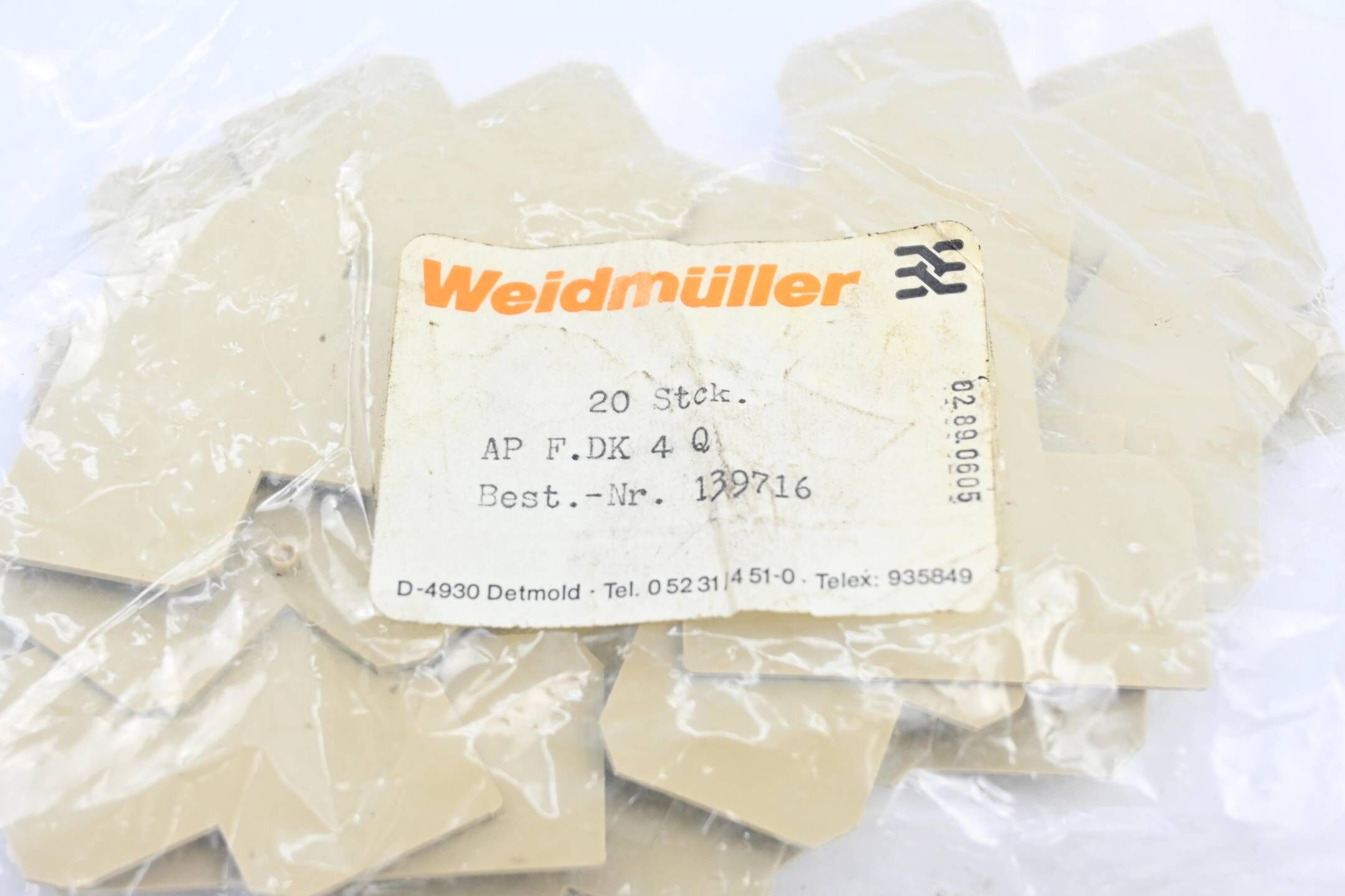 Weidmüller Abd. für Durchgangsklemme AP F.DK4Q ( 1397160000 ) VE: 20Stk