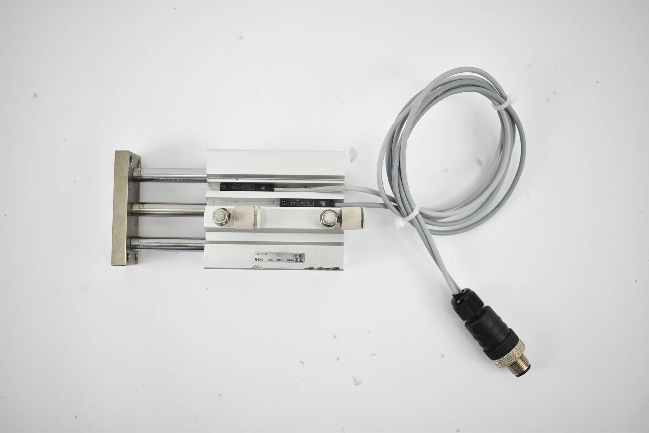 SMC Kurzhubzylinder max. 1.0MPa MGQL16-40