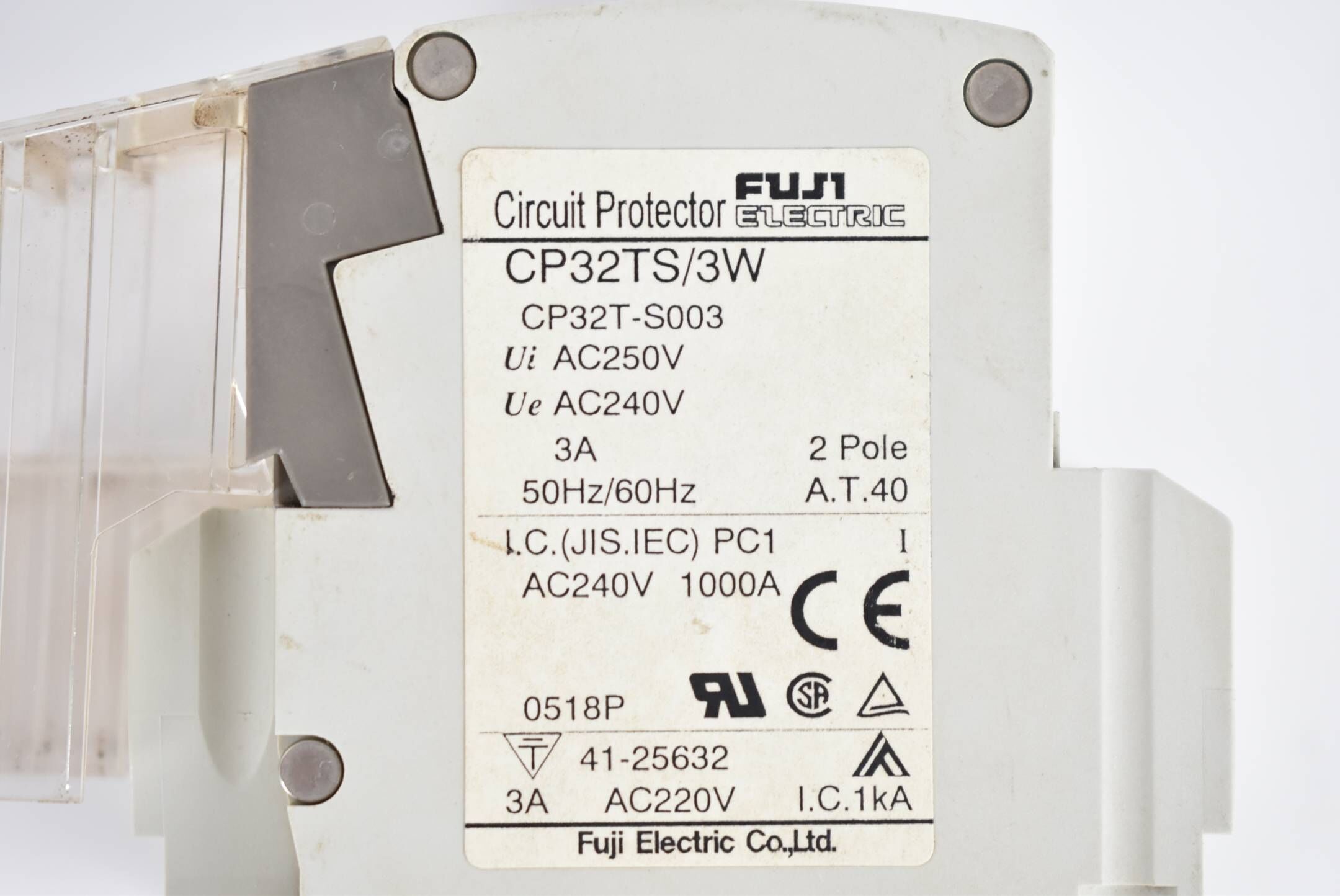 Fuji Electric Circuit Protector CP32TS/3W ( CP32T-S003 )