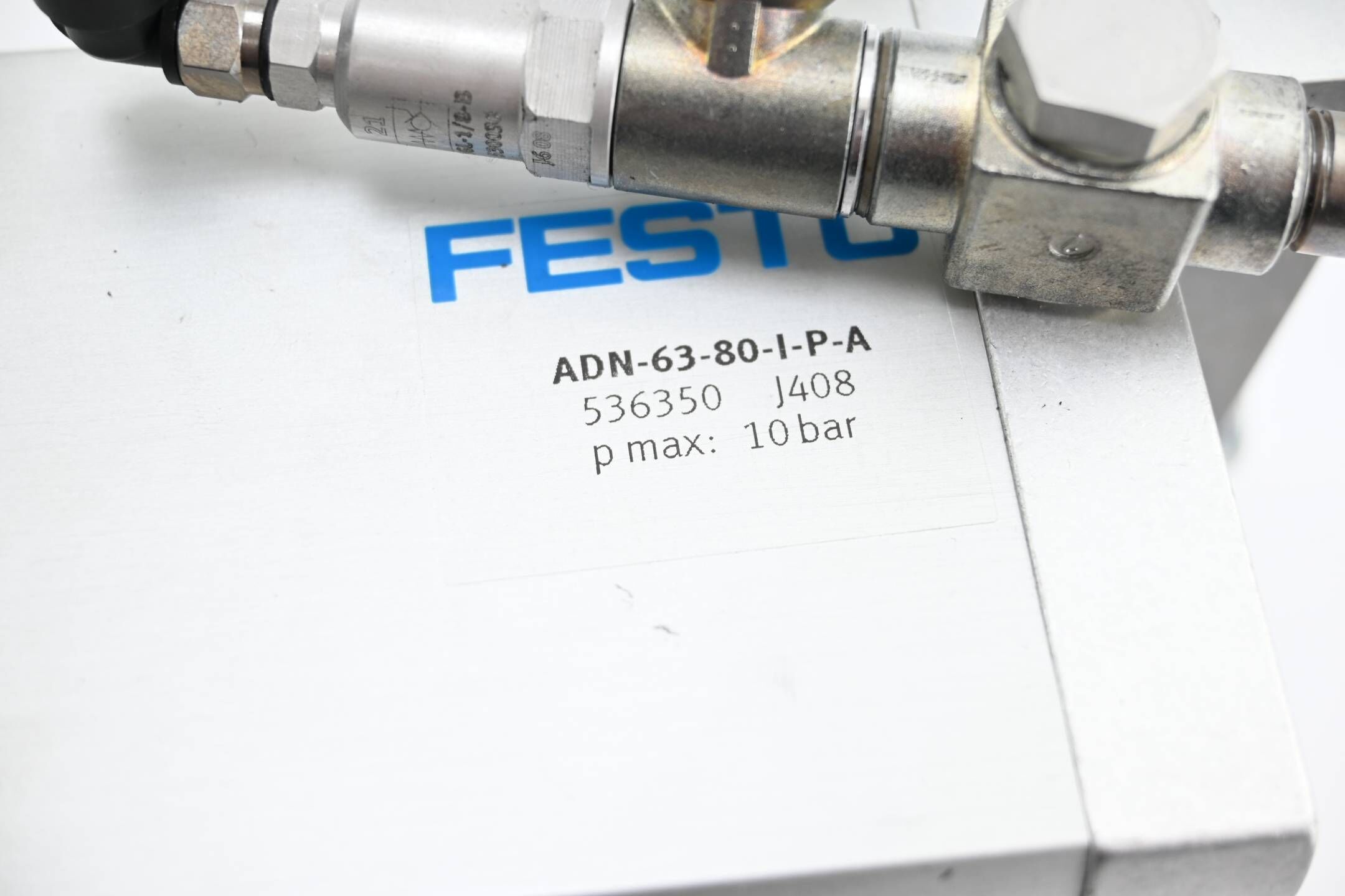 Festo Kompaktzylinder ADN-63-80-I-P-A ( 536350 )