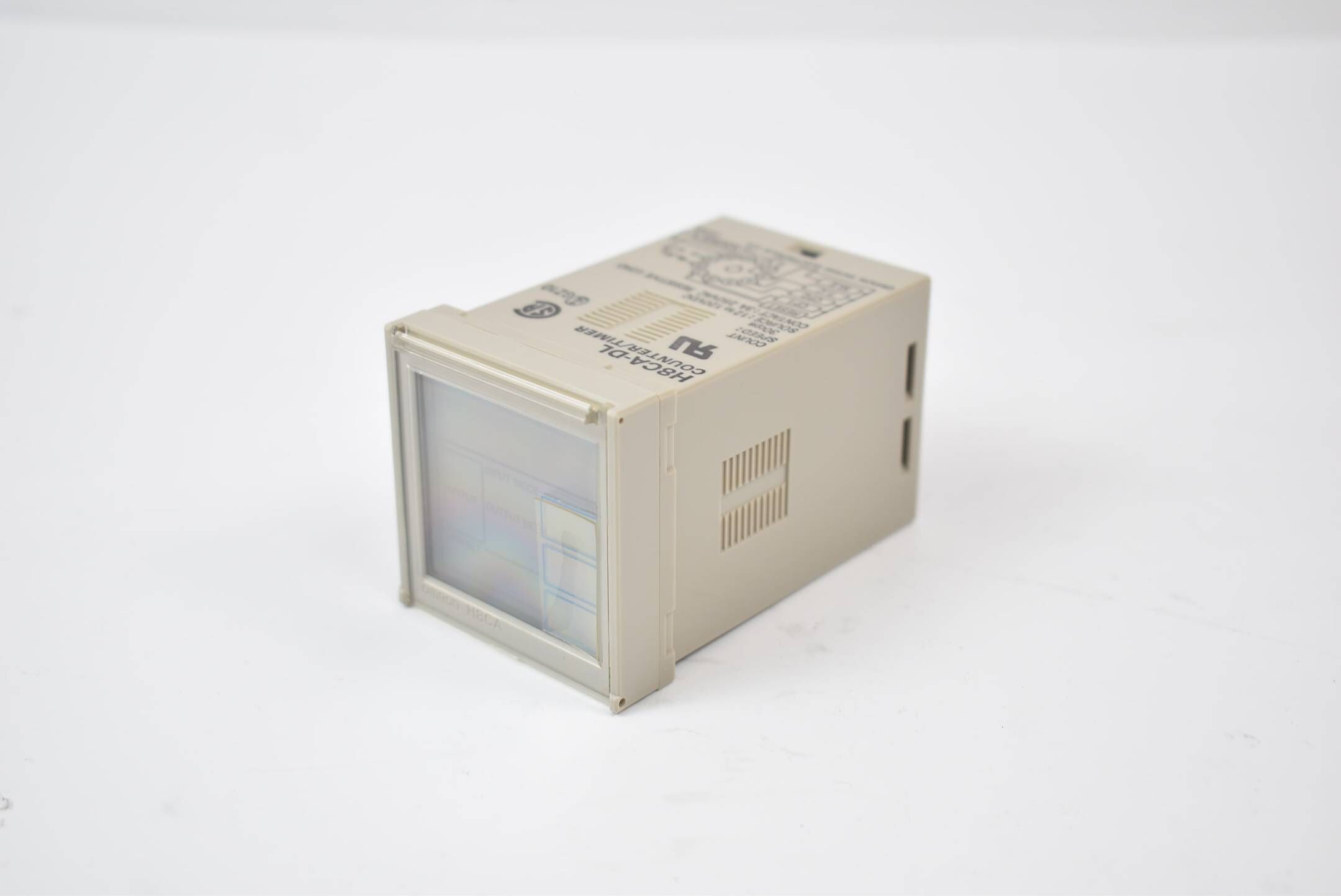 Omron Counter/Timer H8CA-DL Count 999999 Time 9999.99s to 99999.9h 12 to 120 VDC